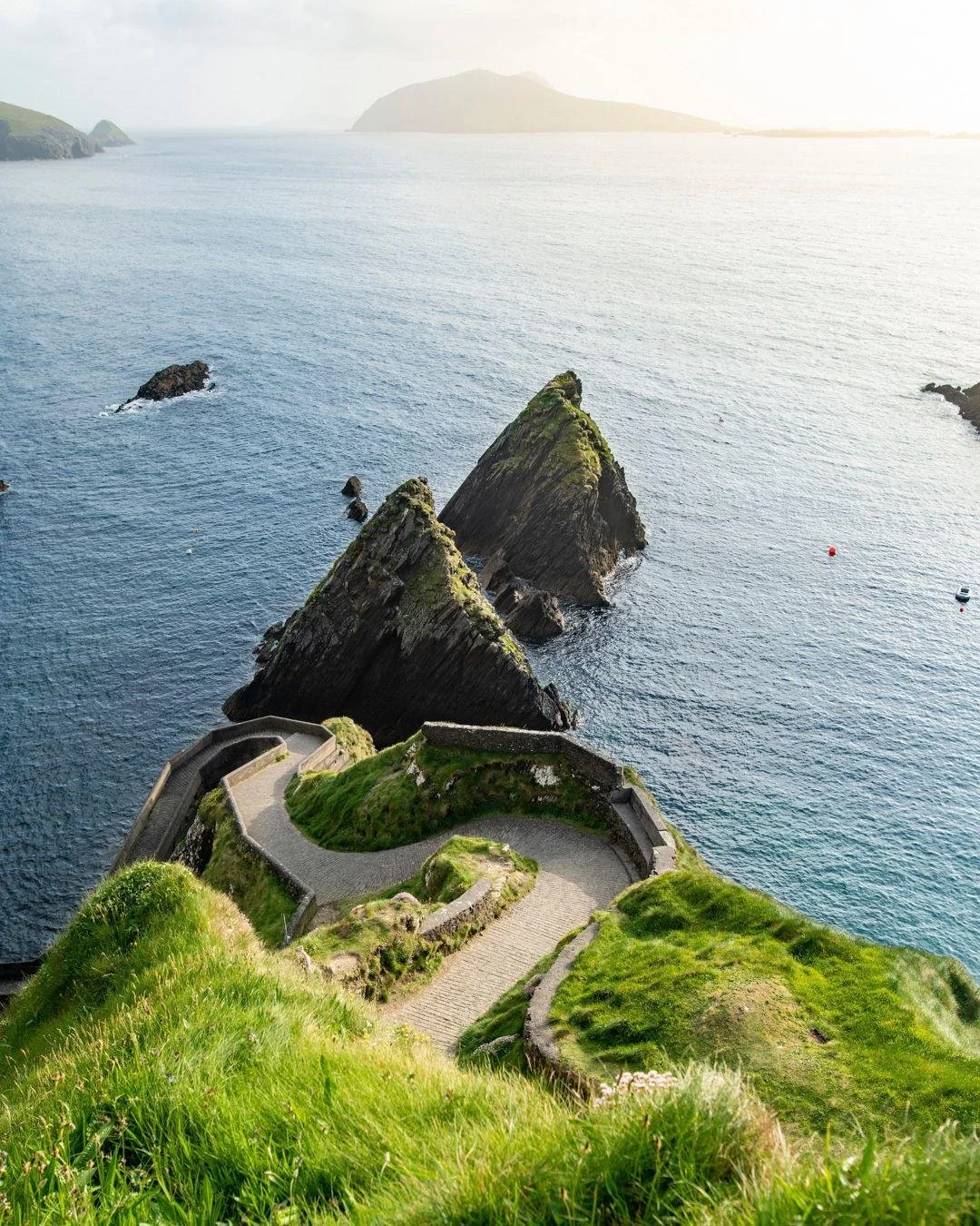 Ireland is having a moment and Killarney sits right at its heart.

This corner of the country is made for travelers who crave scenic drives, slow mornings, and landscapes that carry centuries of stories. Bordering Ireland&rsquo;s first national park,