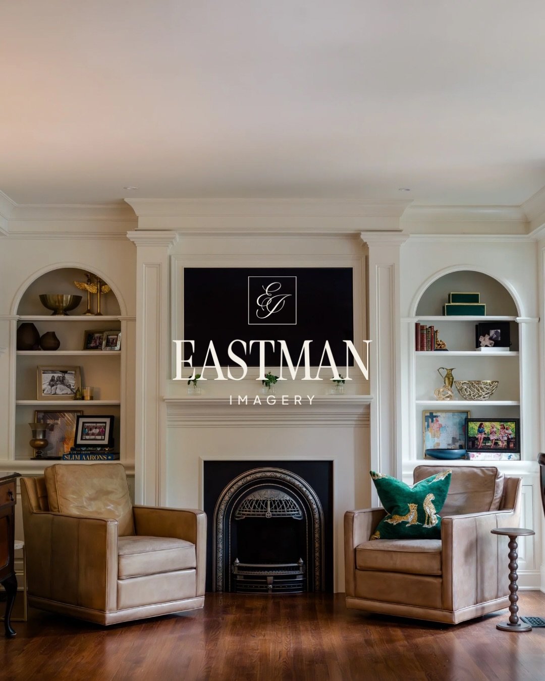 Your business deserves more than just photos. It deserves a visual story that reflects your purpose, your people, and the heart behind it all. At Eastman Imagery, we capture southern tradition with a modern, editorial lens. Creating elevated imagery 