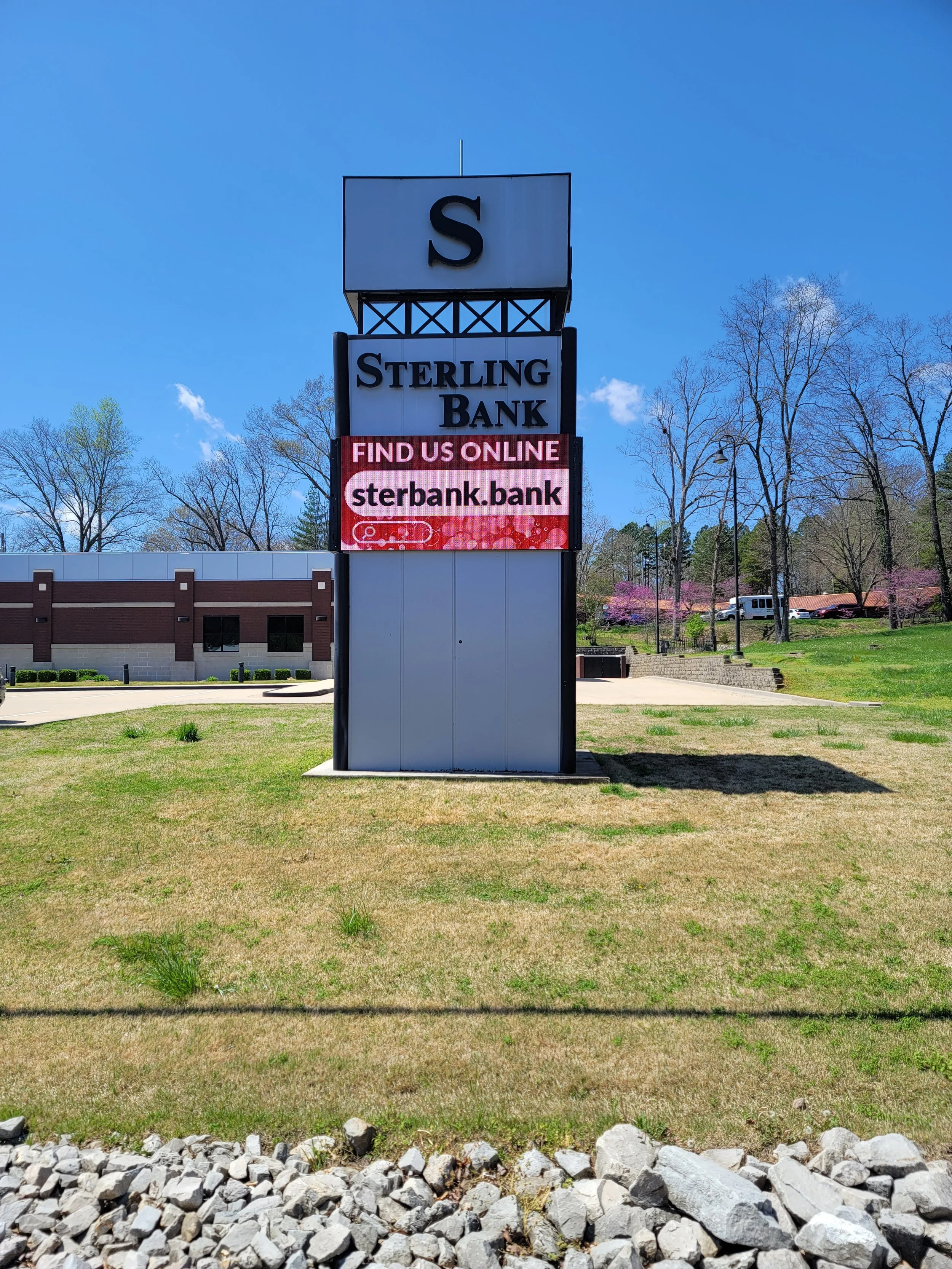 Sterling Bank Van Buren 4.jpg