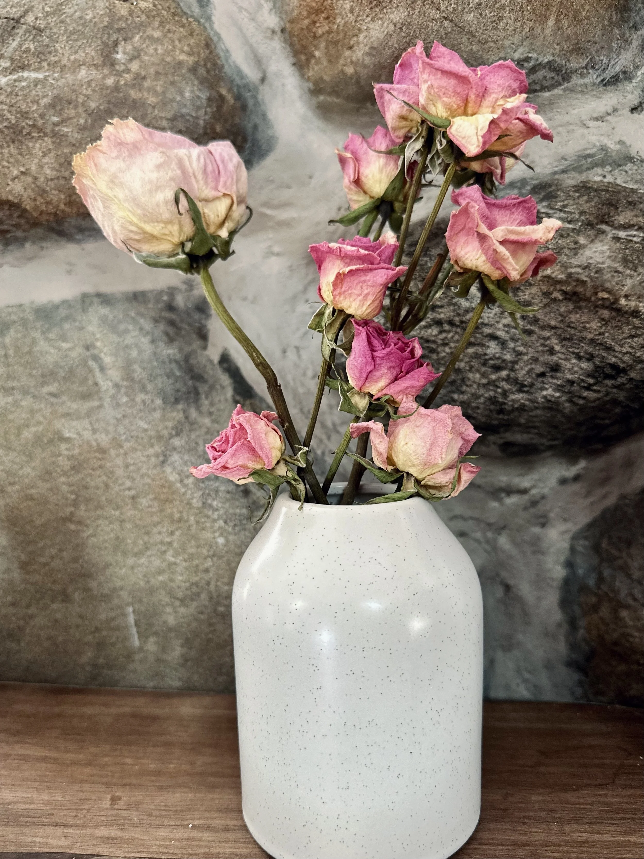 Speckled Cream Bud Vase