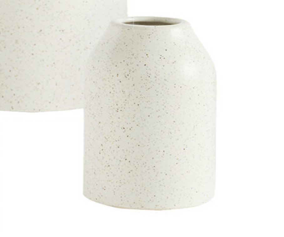 speckled bud vase2.jpg