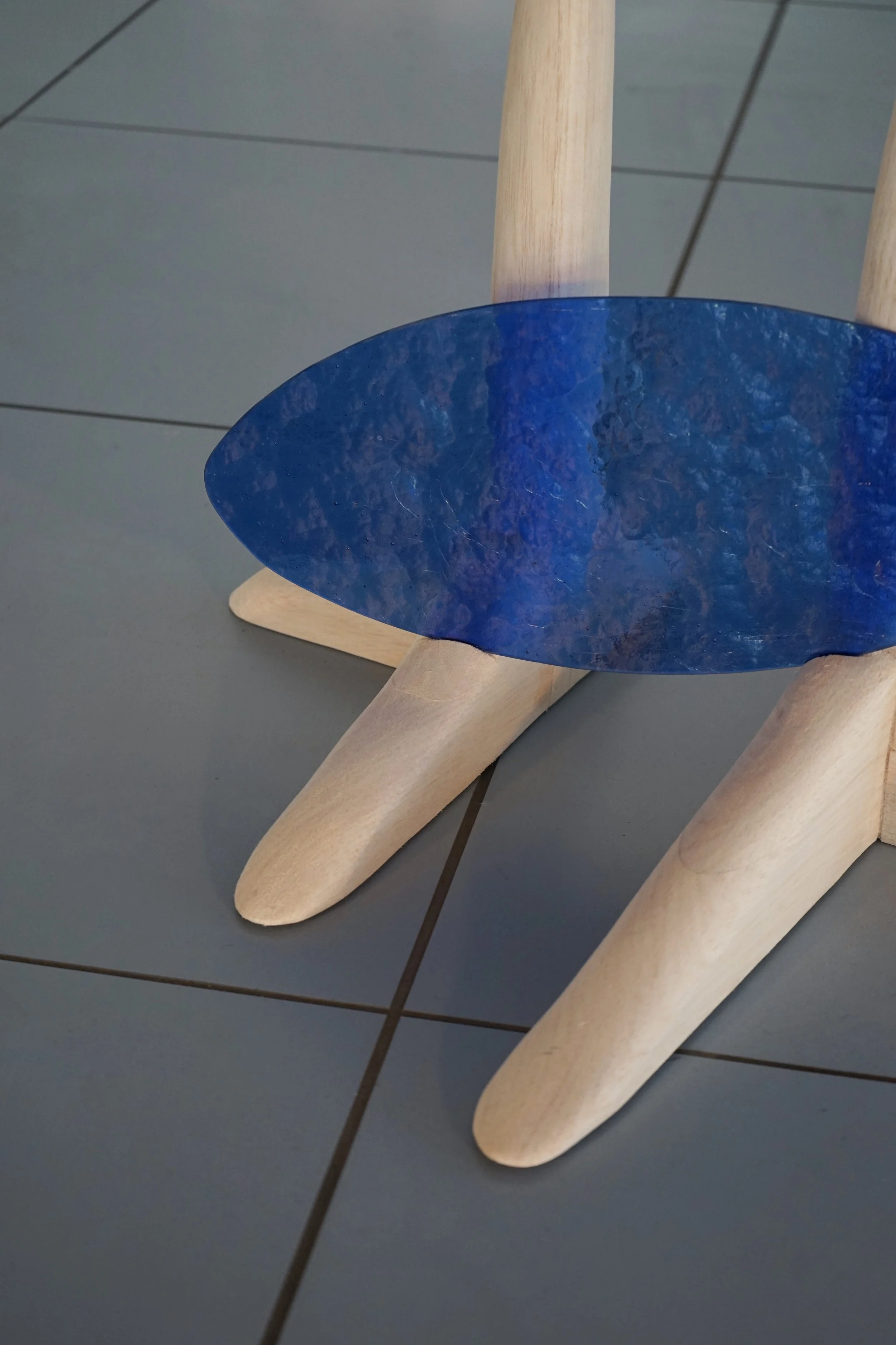 'catching raindrops' (2026) by Helen Kohl