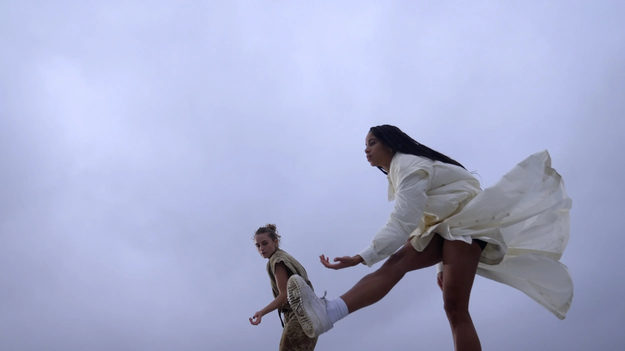 The Curve - A dance film (Minuit12)_17.jpg