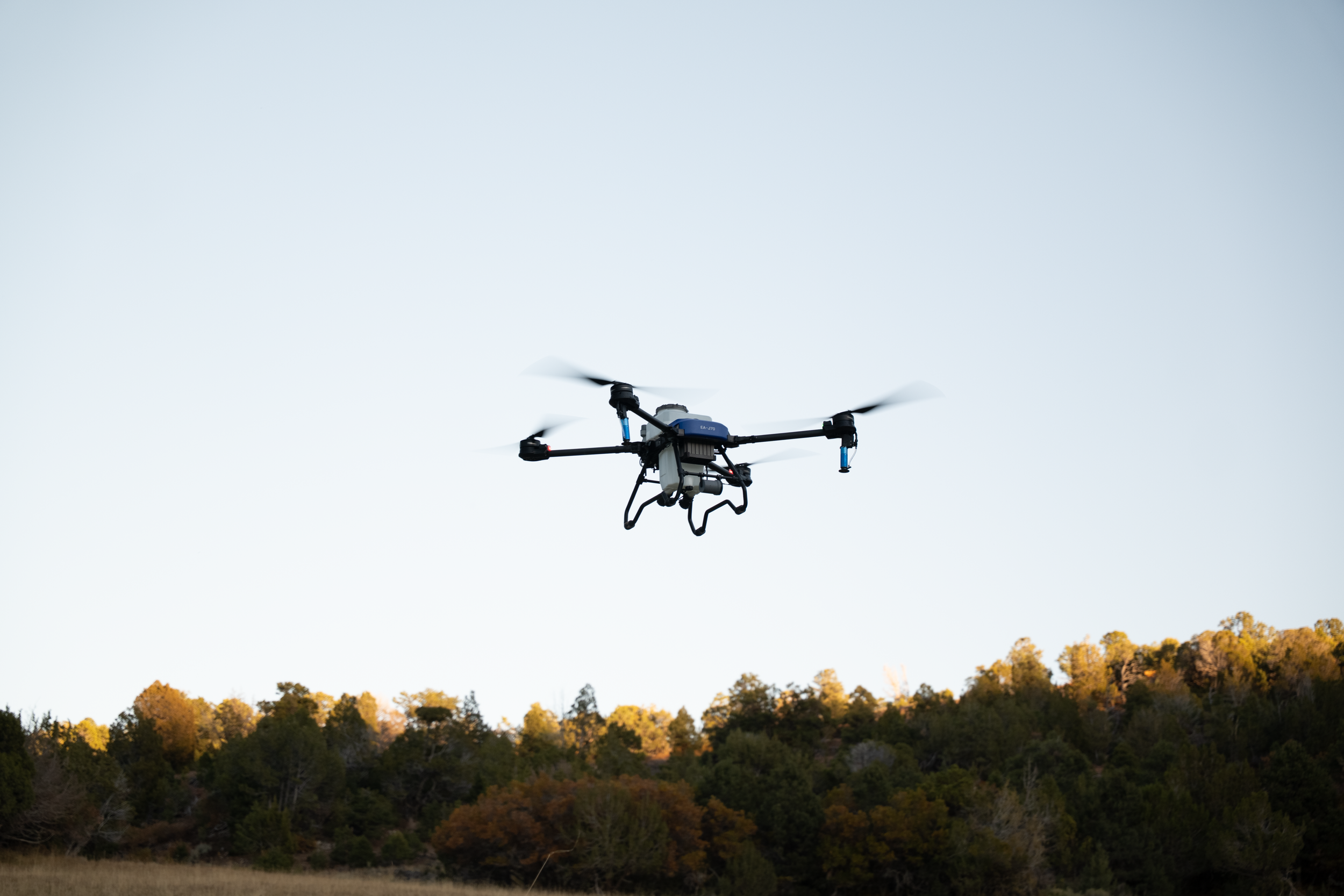 EAVision J70 Ready to Fly Package