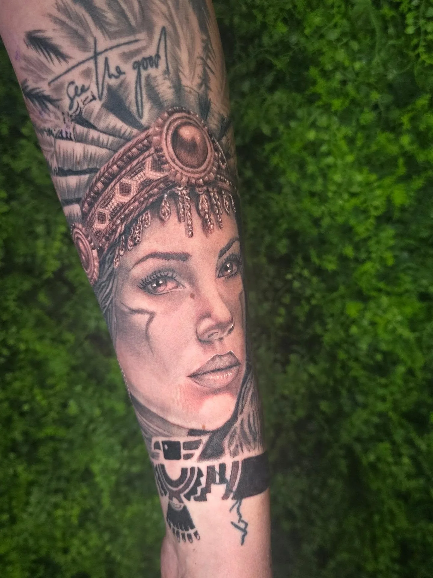 My newest lady face. Im so happy with the final result!! This one was alot of fun. I love the challenge of the  headdress. If you are interested in getting something like this, let me know or stop by the shop to chat and we can get you on the schedul
