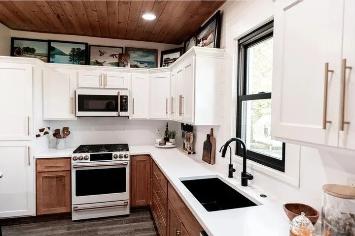 For entrepreneurs and creatives, your environment matters. We create lifestyle and brand-forward spaces that align with your values and vision. Design should work for you.

#PeacockAndLola #InteriorDesign #ProfessionalInteriorDesigner #EventDesignSer