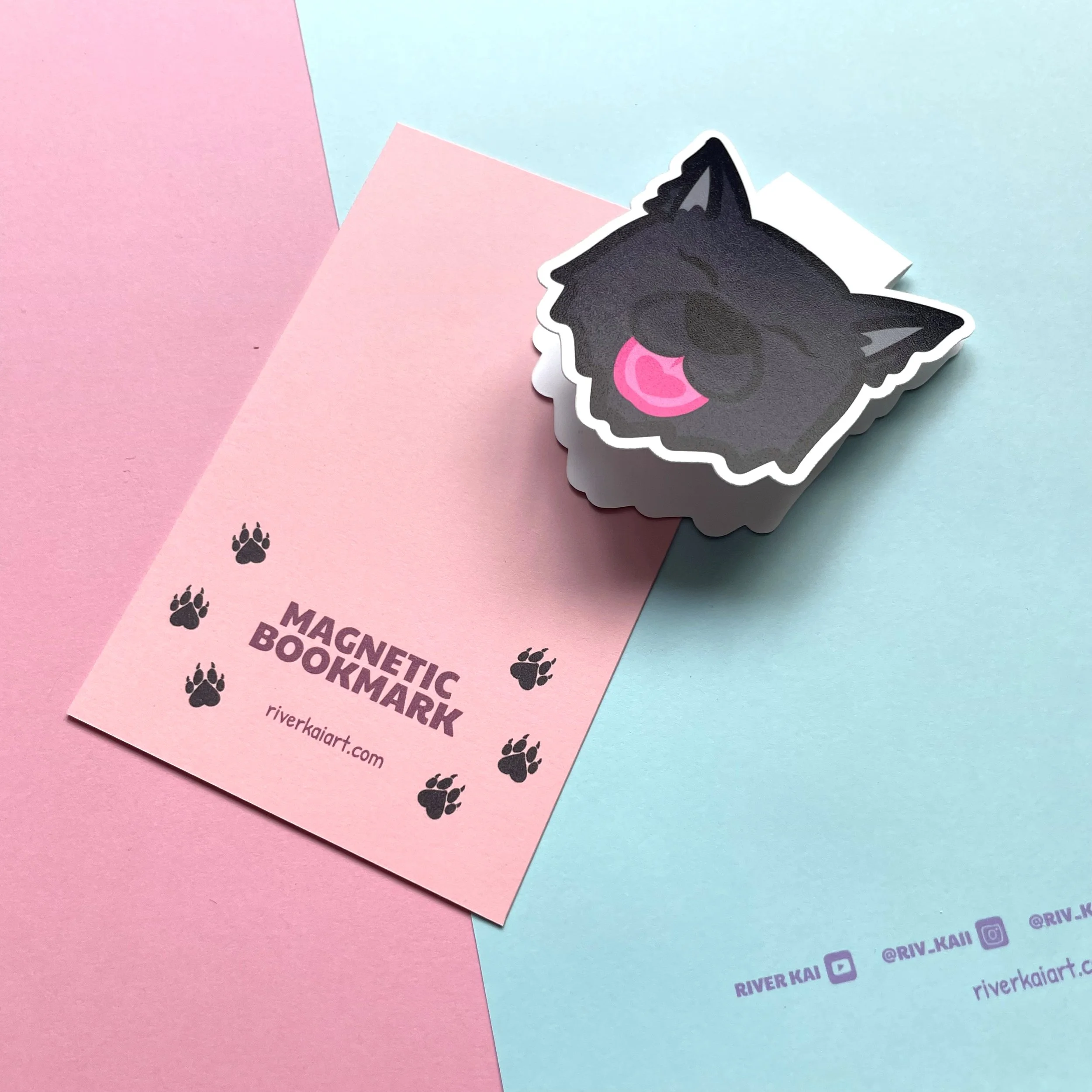 cutewolf_bookmark_black_2.jpg