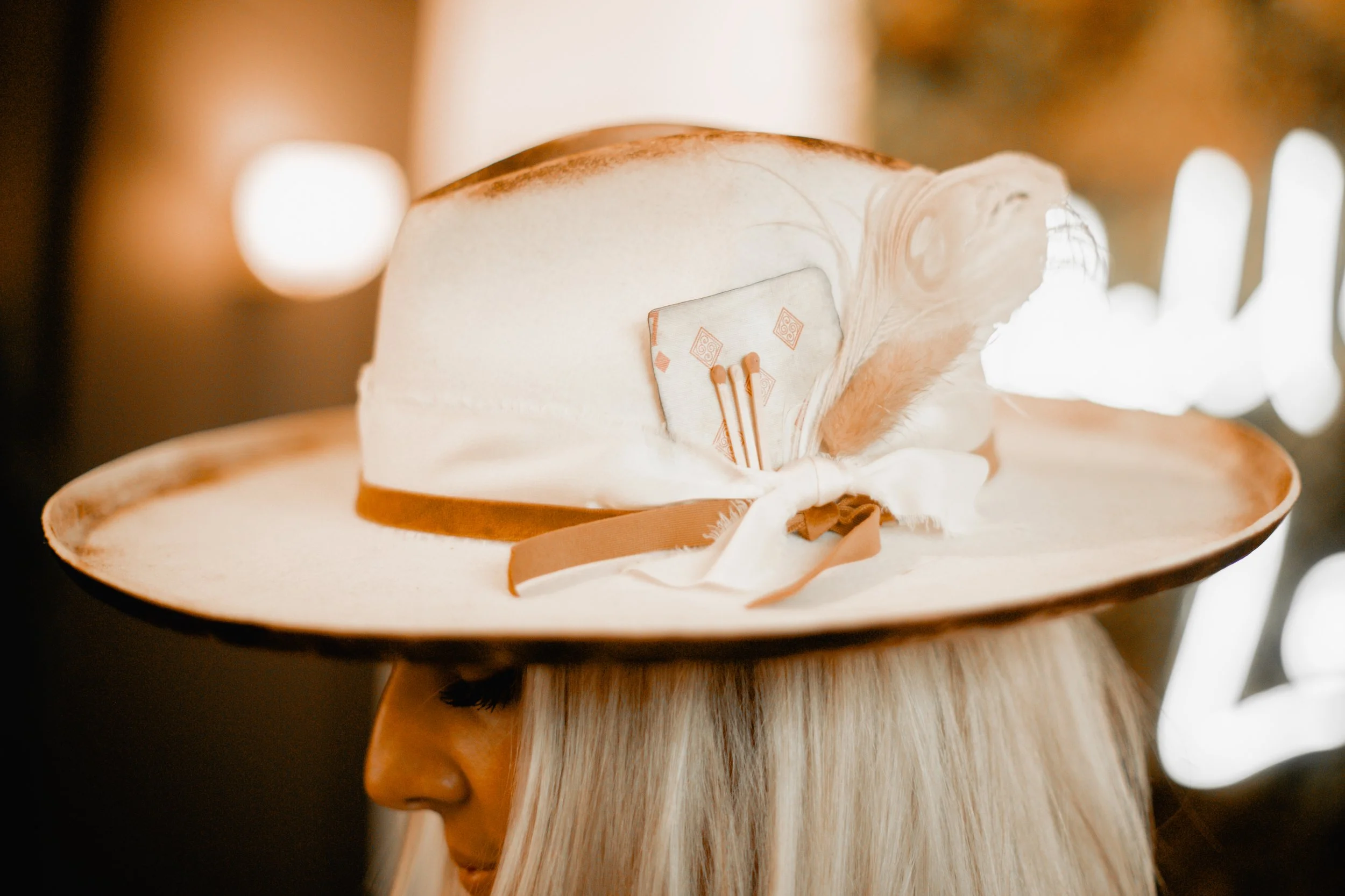 western-wedding-custom-hat-bar