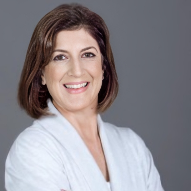 Meet Lauren Mahakian: The Heart Behind Family Connect Memory Care