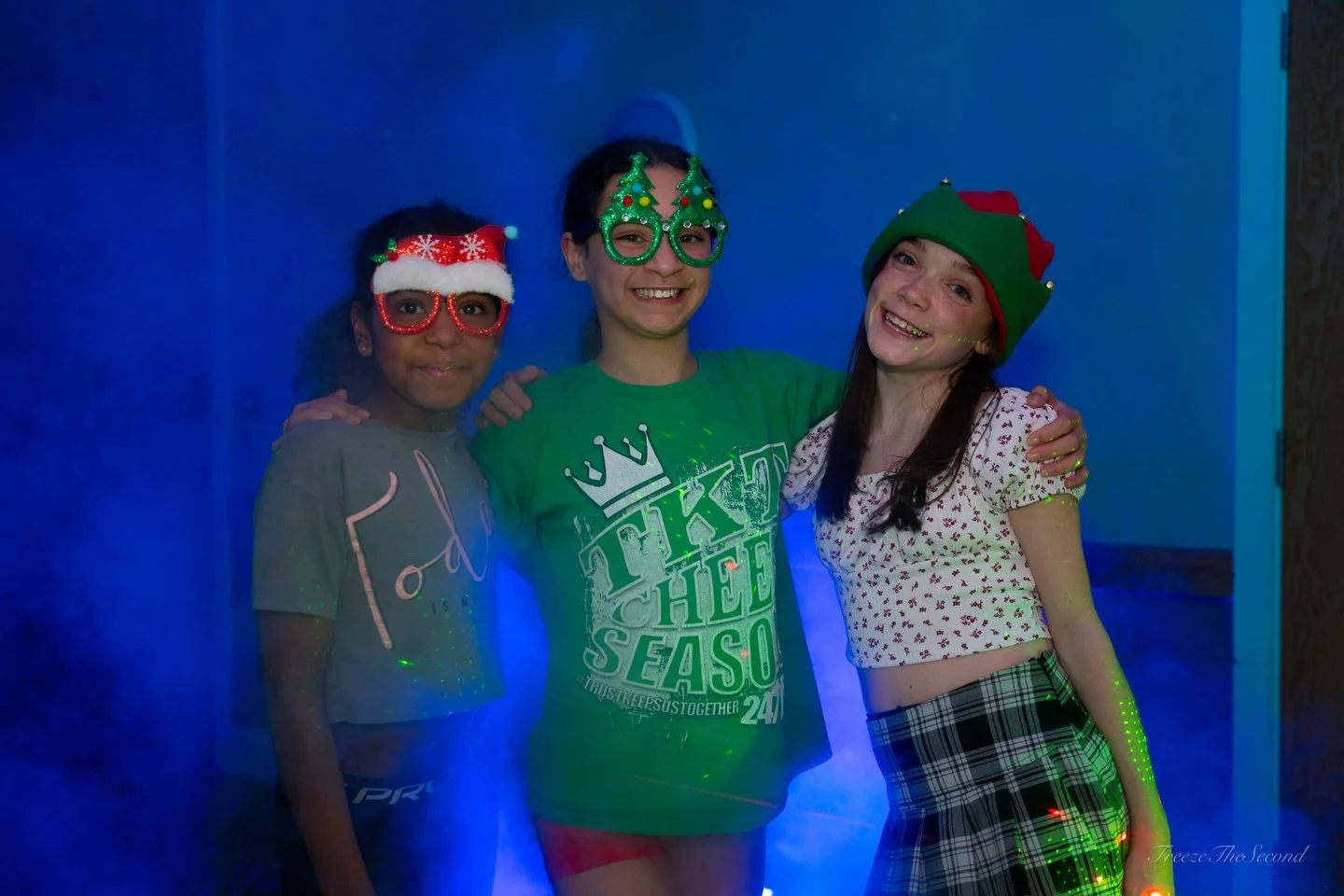 Still smiling from our Christmas party at Cheer 🎄✨
Great vibes, amazing people, and the perfect way to celebrate before Christmas 💚