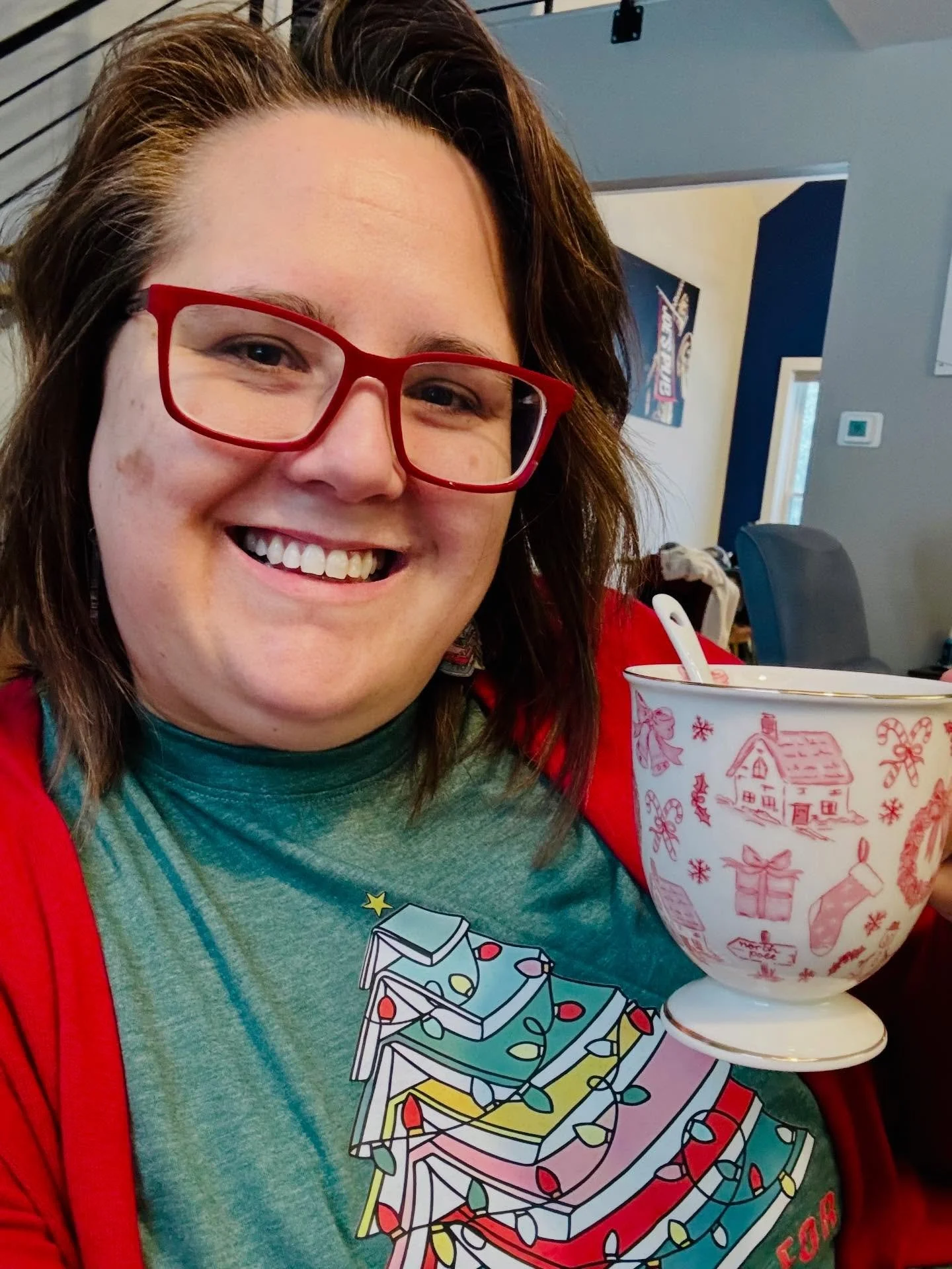 What helps you get into the festive vibes this time of year? I'm attempting to summon the holiday spirit. I'm still in denial that it's December. And I've yet to read a holiday romance book, or even a holiday suspense book. Buttttt maybe my outfit an