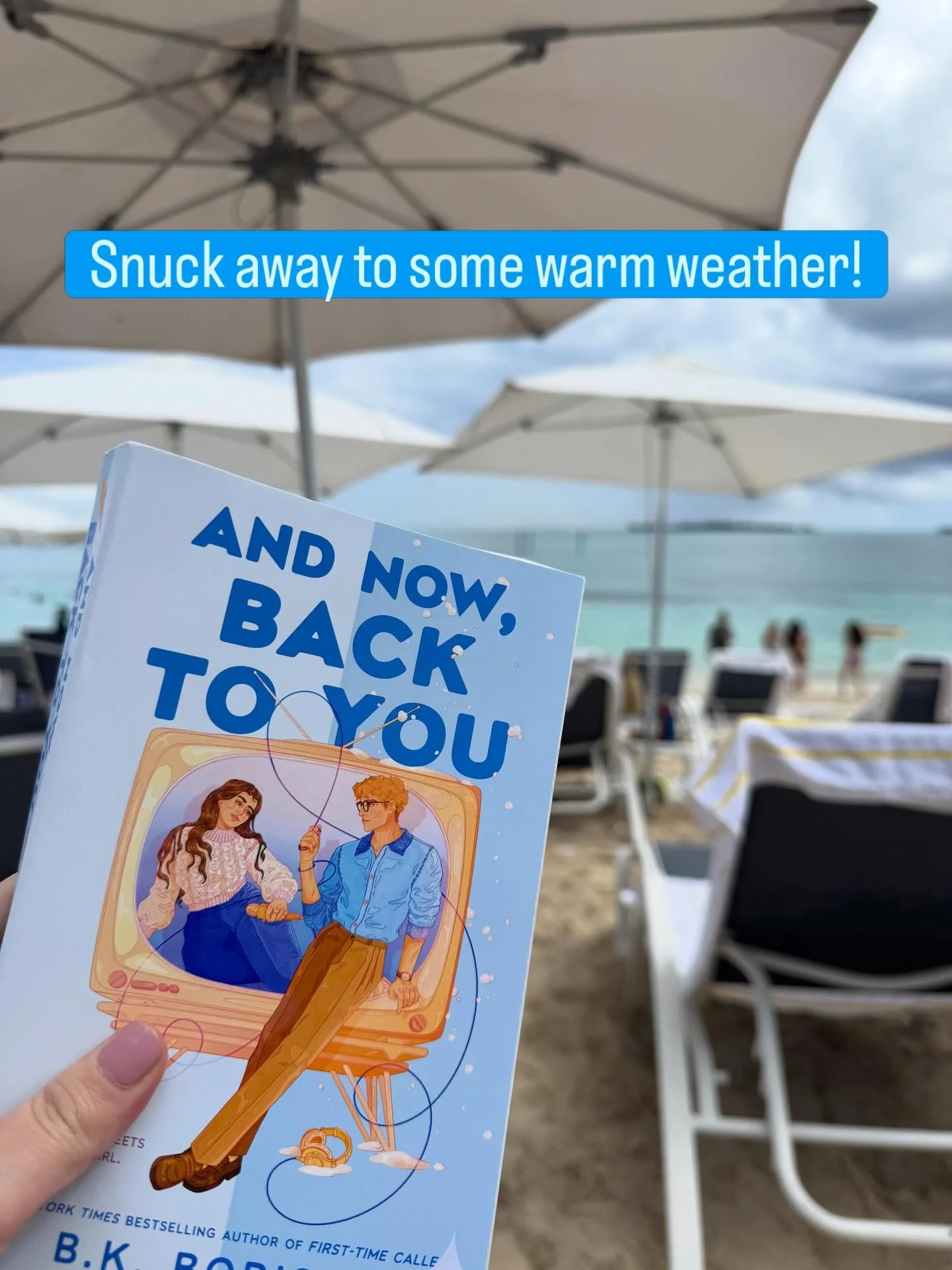 The northeastern winter has been brutal this year! We needed some sunshine. You'll find me reading and writing at the beach for a few days! ☀️🦩😎🥂