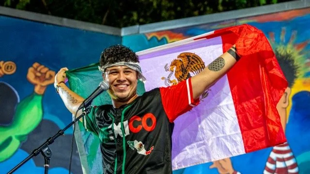 TXPOPPHOTO-44 Medium.jpeg