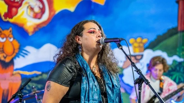 TXPOPPHOTO-49 Medium.jpeg