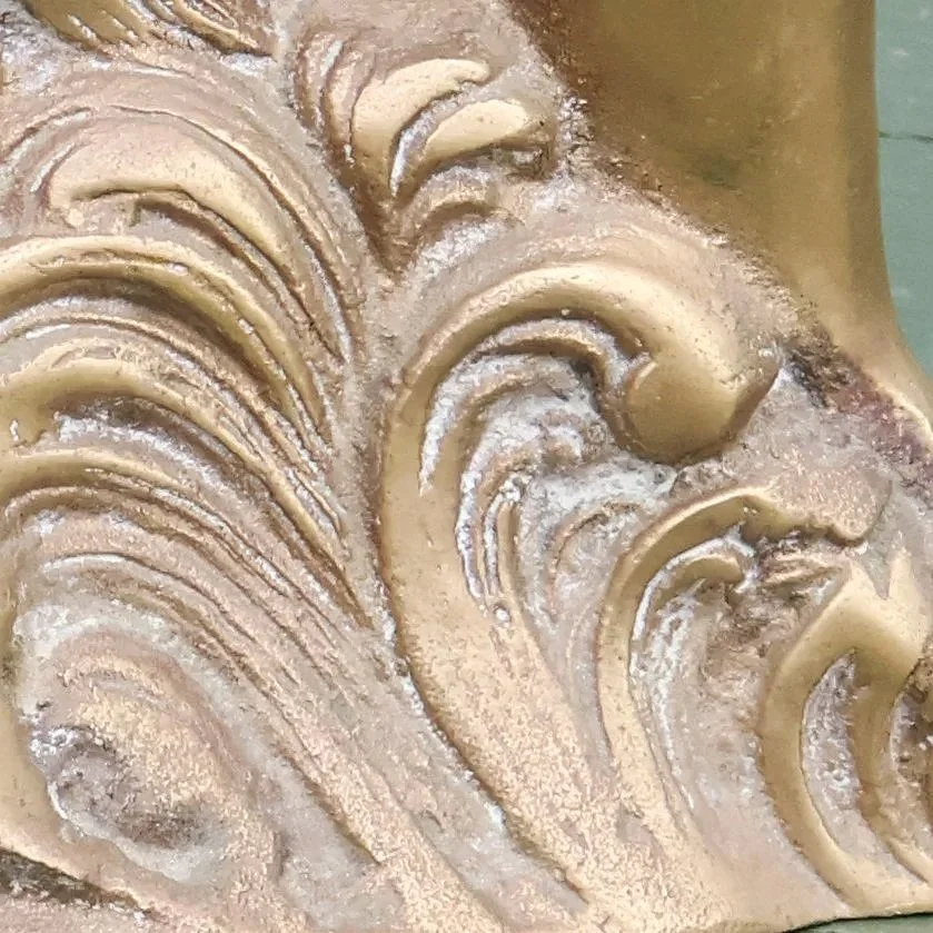 dolphindetail.jpg