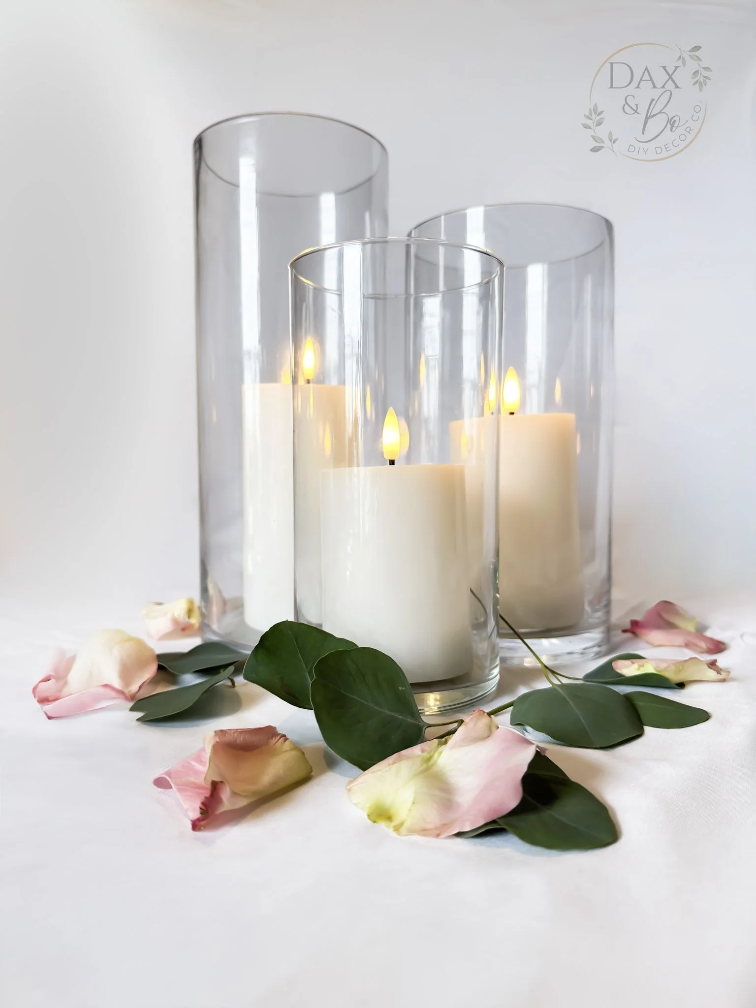 cylinder-candle-trio-eucalyptus-petals-daxbo.jpg