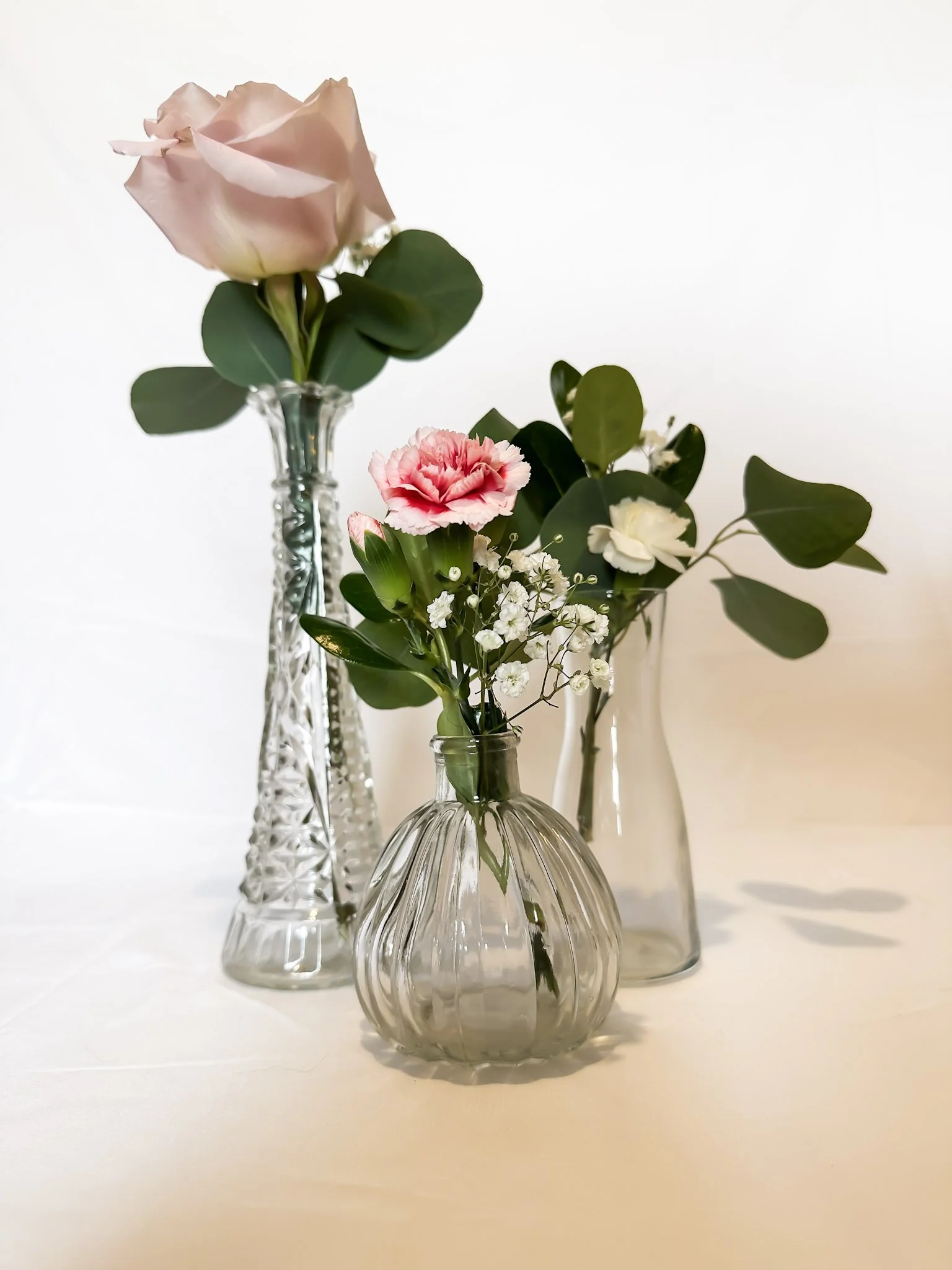 bud-vase-ribbed-tapered-hourglass.jpg