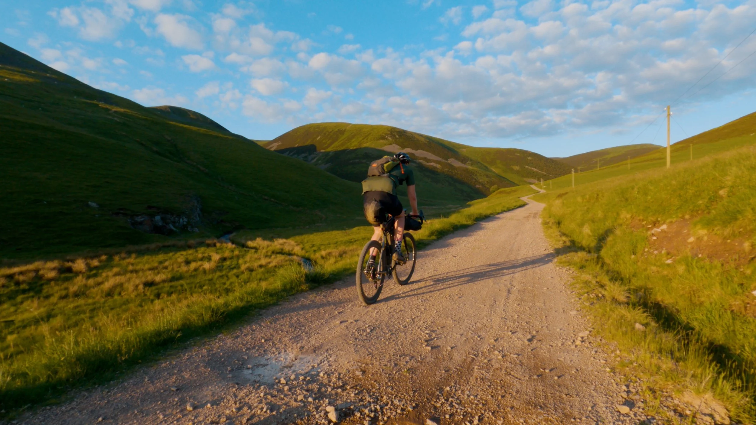 gravel road to scotland_england boarder.jpg