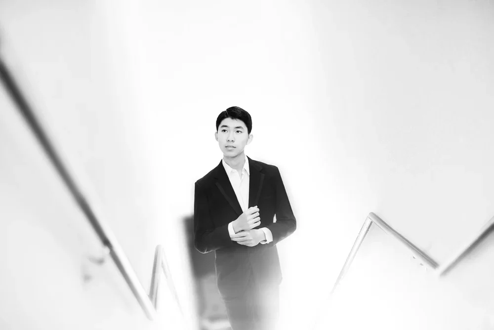 Elliott-Wuu-Carlin_Ma-6075+bw+l.jpg.webp