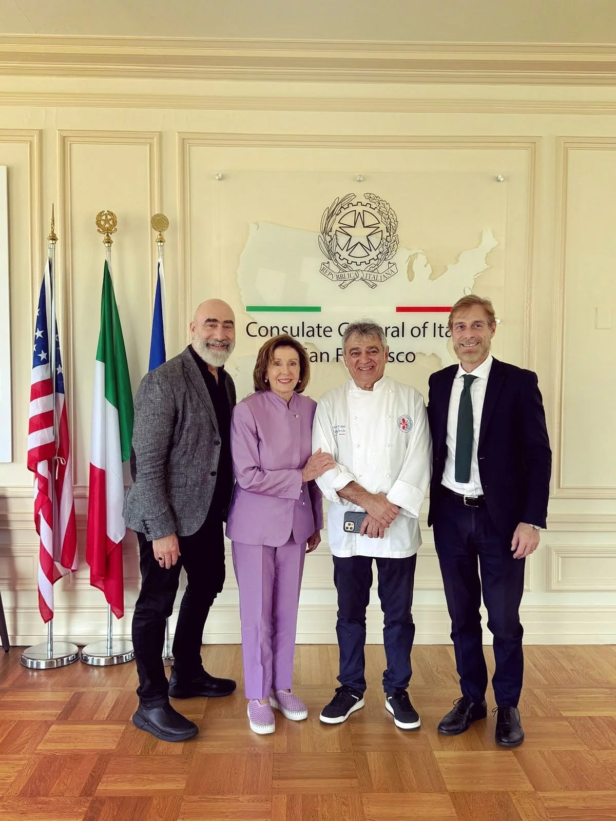 Our Chef Rudy Duran of C&rsquo;era una Volta and APCI Nord America Catering at the Consulate General of Italy in San Francisco with Consule General Sergio Strozzi and Former US Speaker of the House Nancy Pelosi.

What an Honor, we are proud of you🇮?