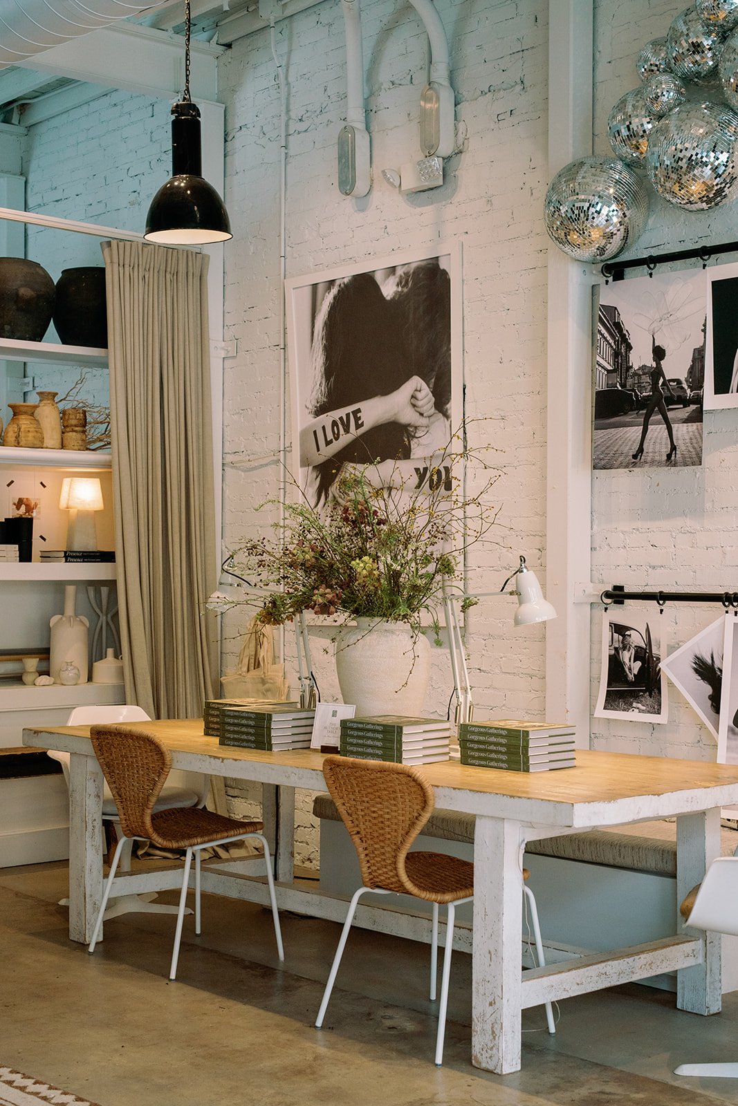 040225_AP_GorgeousGatherings_KelseyMardPhoto_08.jpg