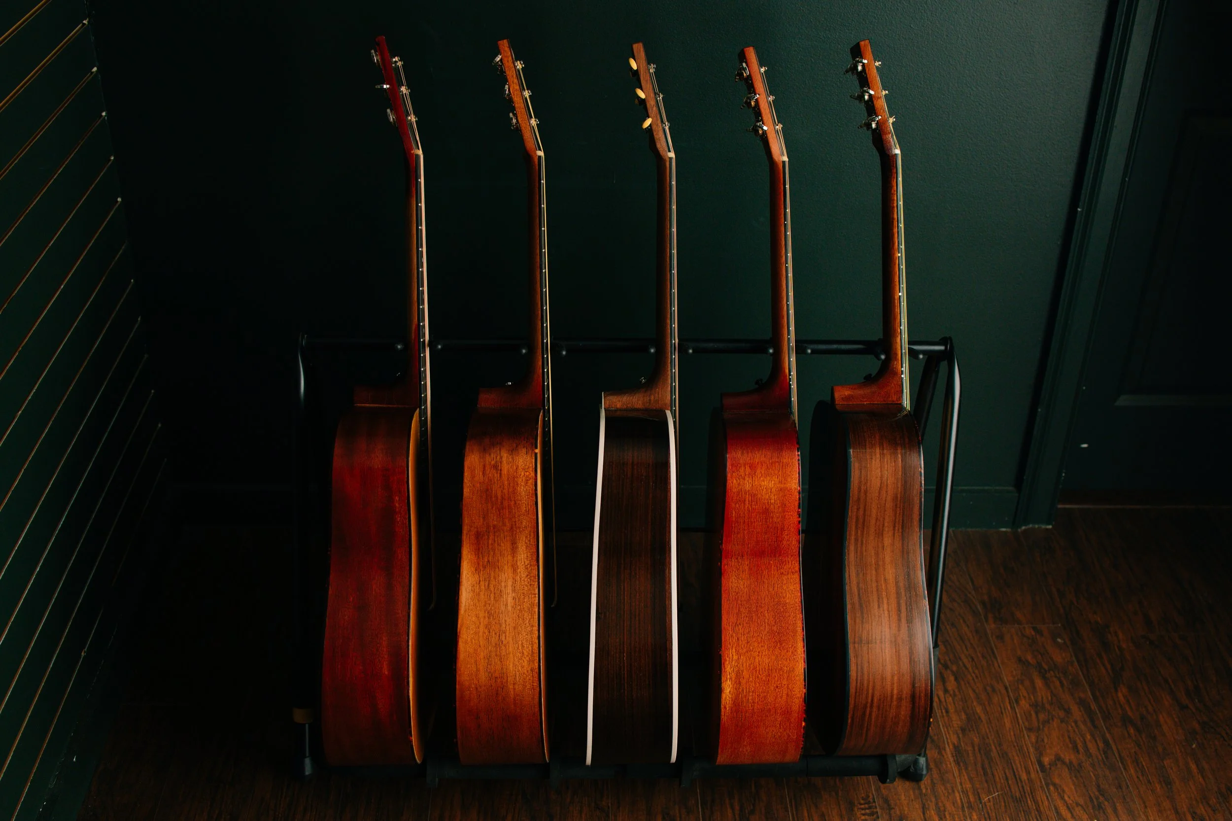 Dahlonega-photographer-grass-guitars-10.jpg