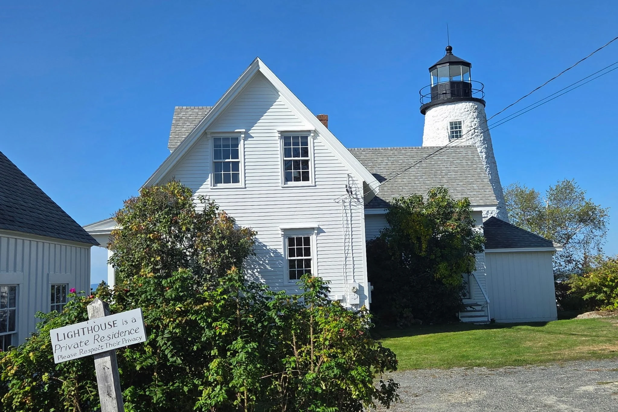 With stipulations, Castine Select Board agrees to lease with lighthouse tenants