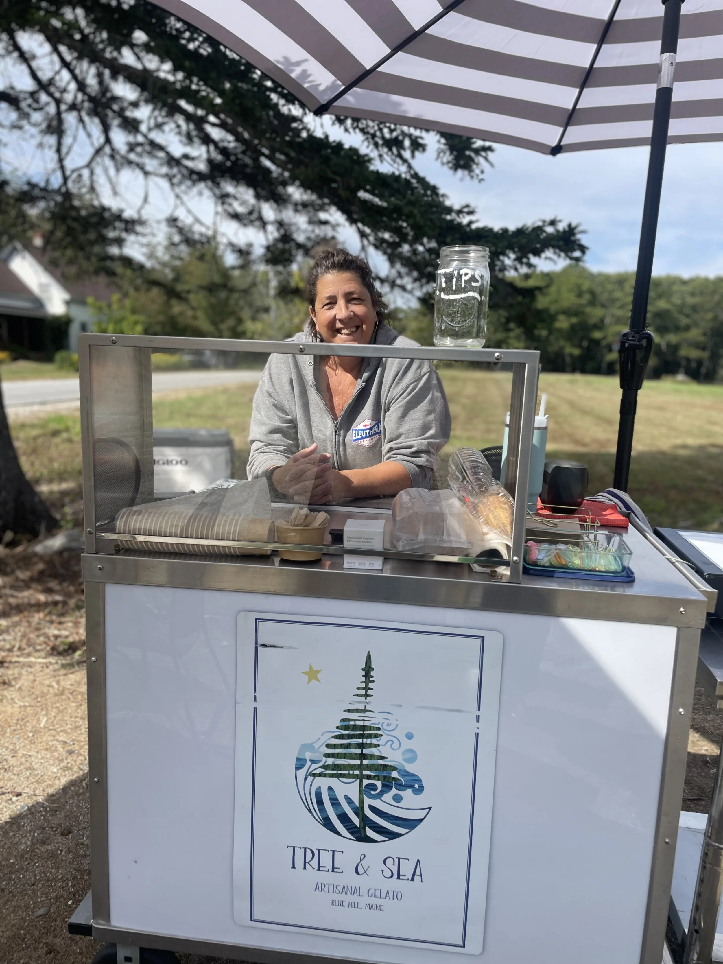 Gelato cart serves up tasty treats in South Blue Hill 