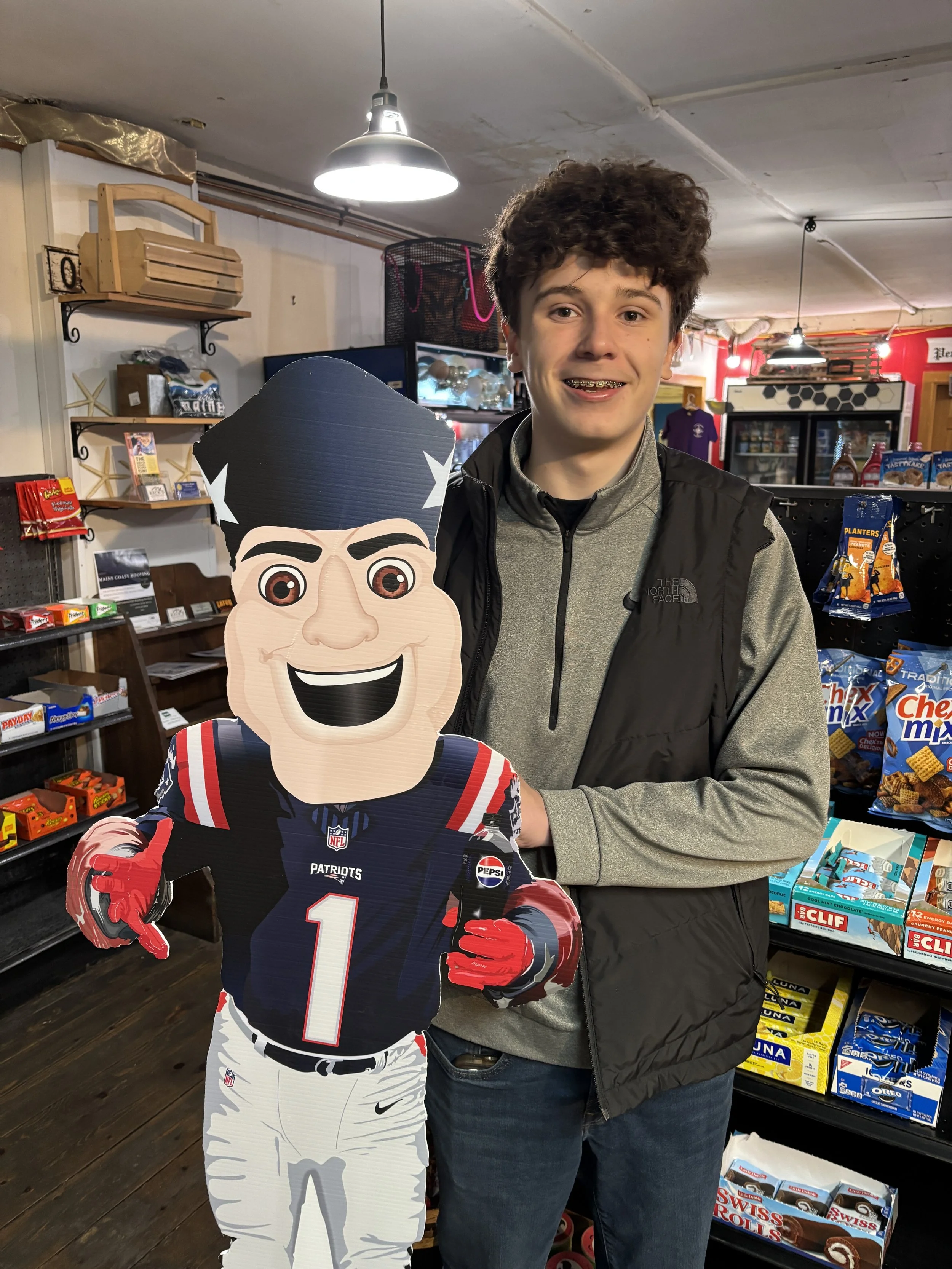 Penobscot teen who survived leukemia headed to Super Bowl