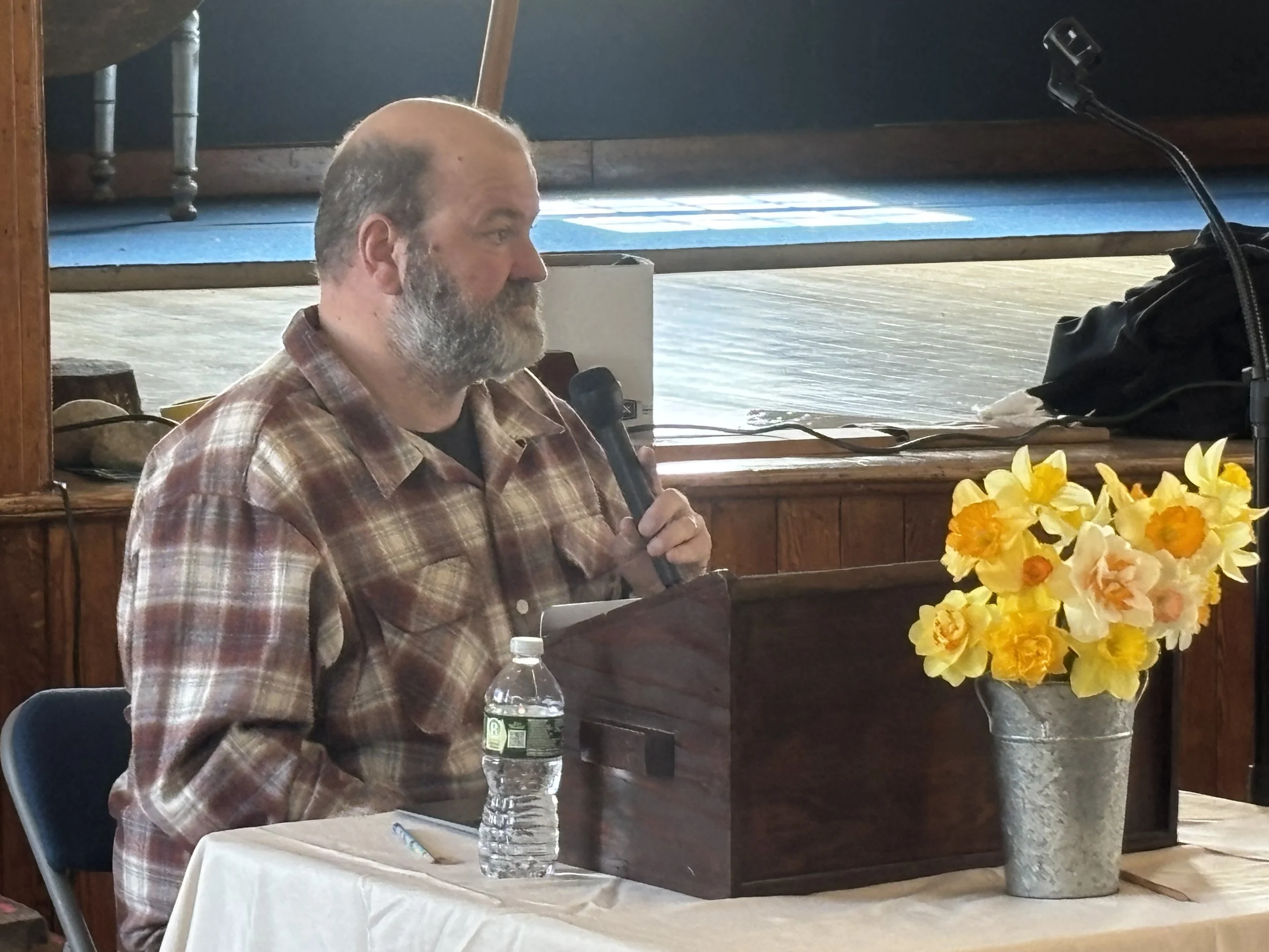 Town moderator Mike Abernathy