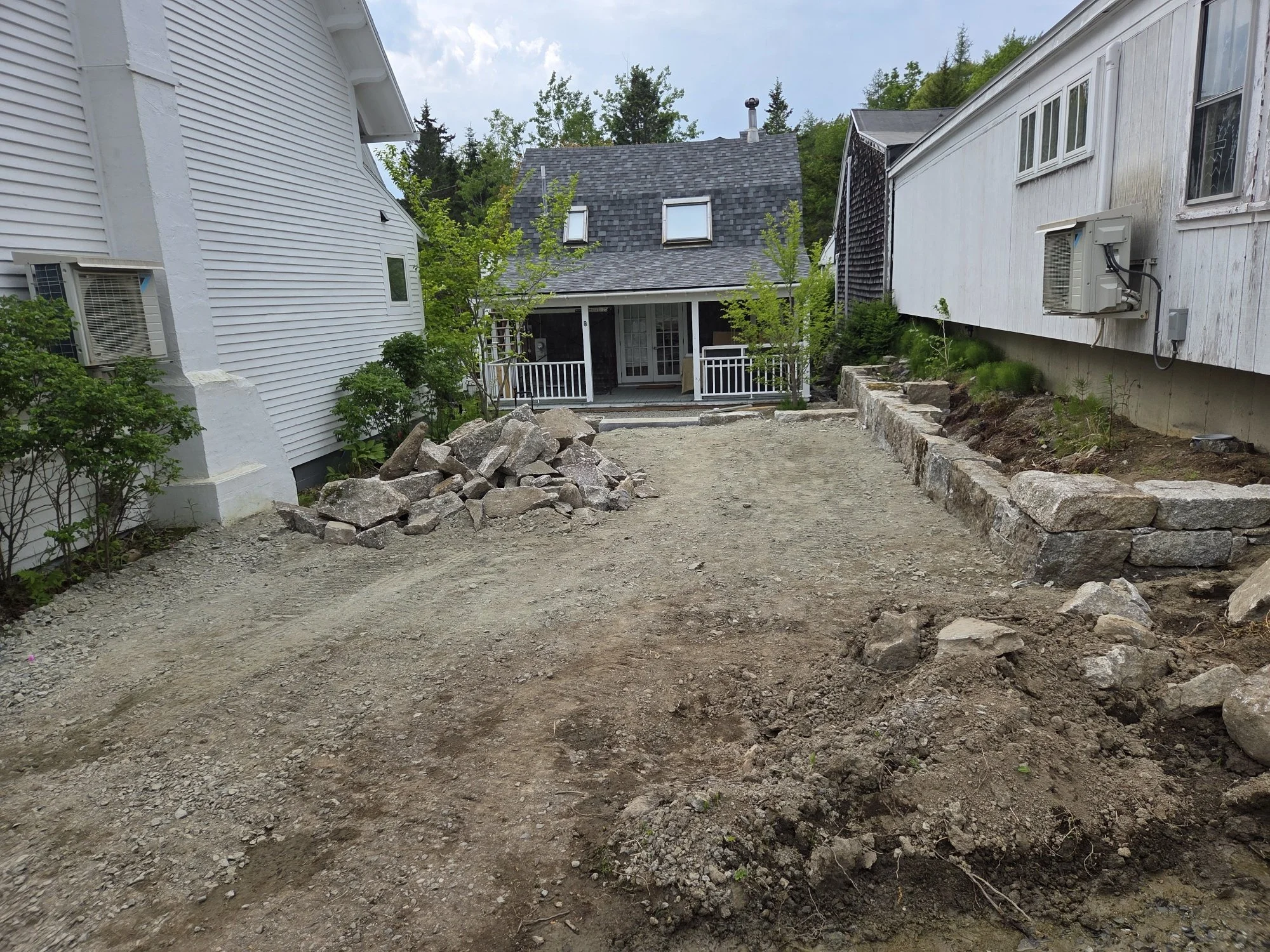 courtyard construction.jpg
