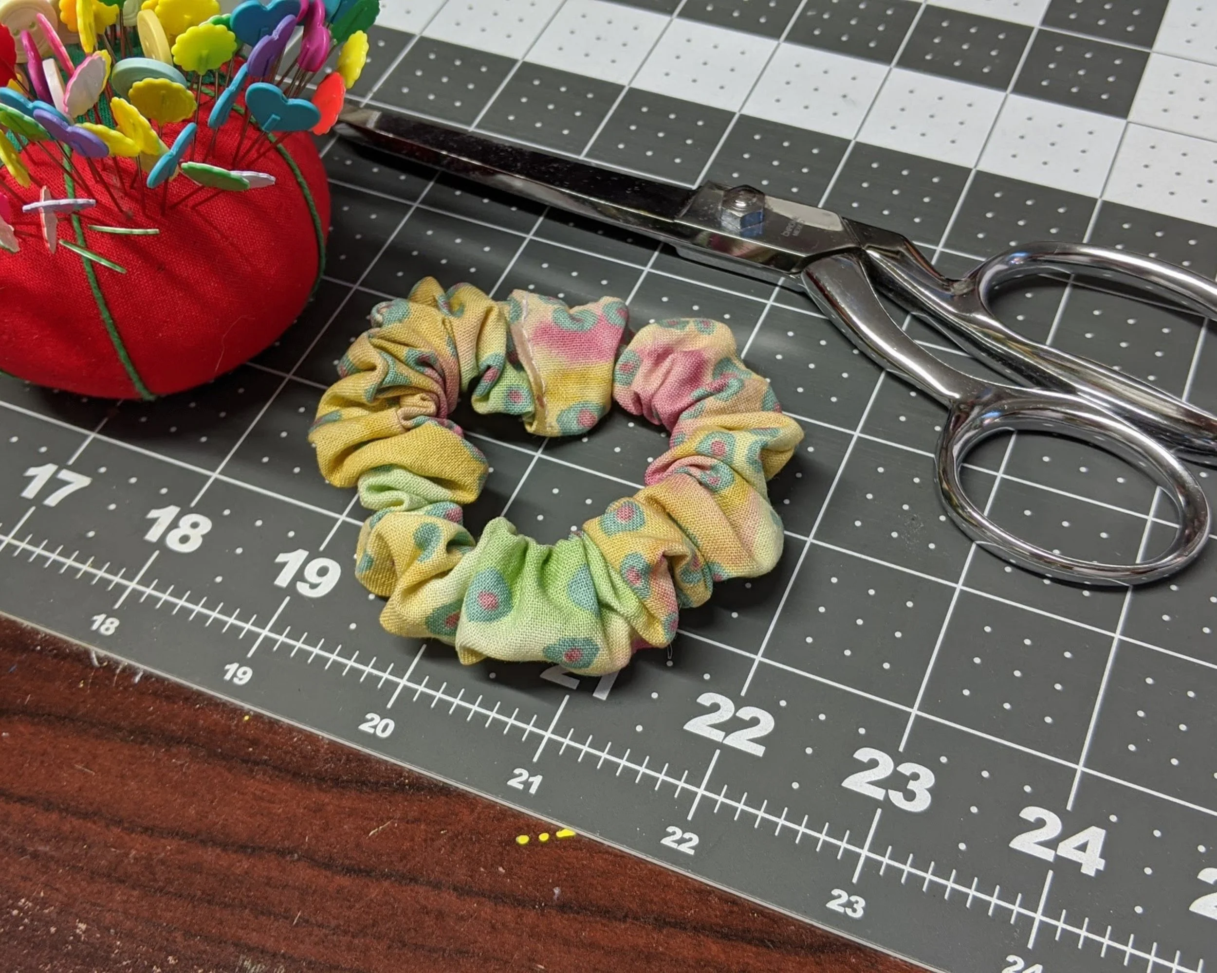 Skein Stitchers Presents: Sewing Scrunchies