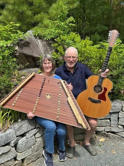 Strüm und Bang return to Dolly's Coffeehouse