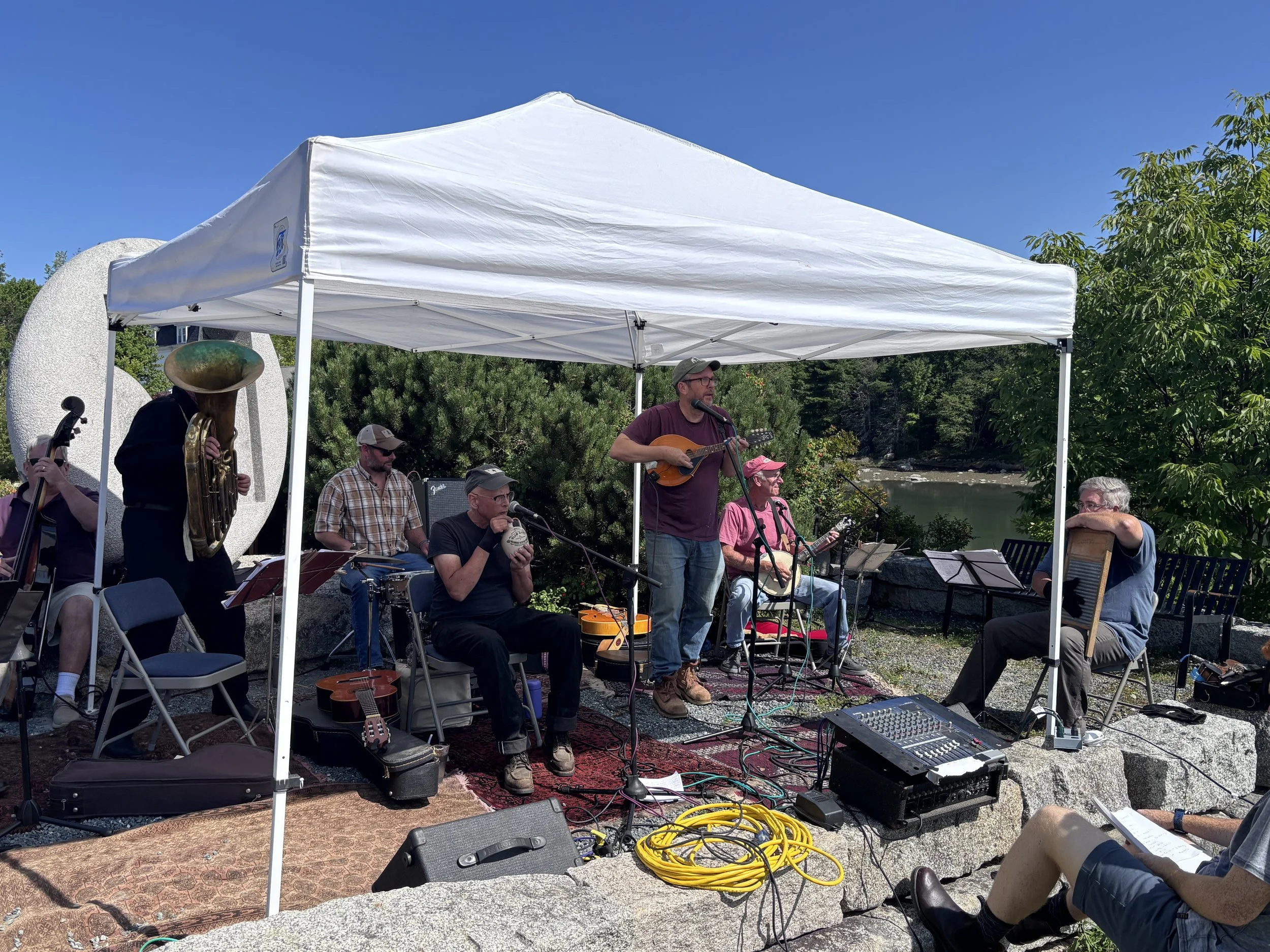 Hundreds gather to celebrate maritime heritage