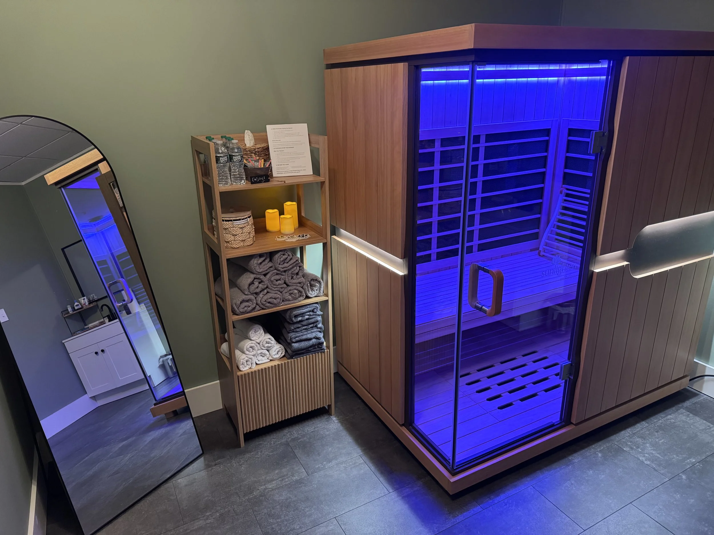 New infrared sauna opens in Orland
