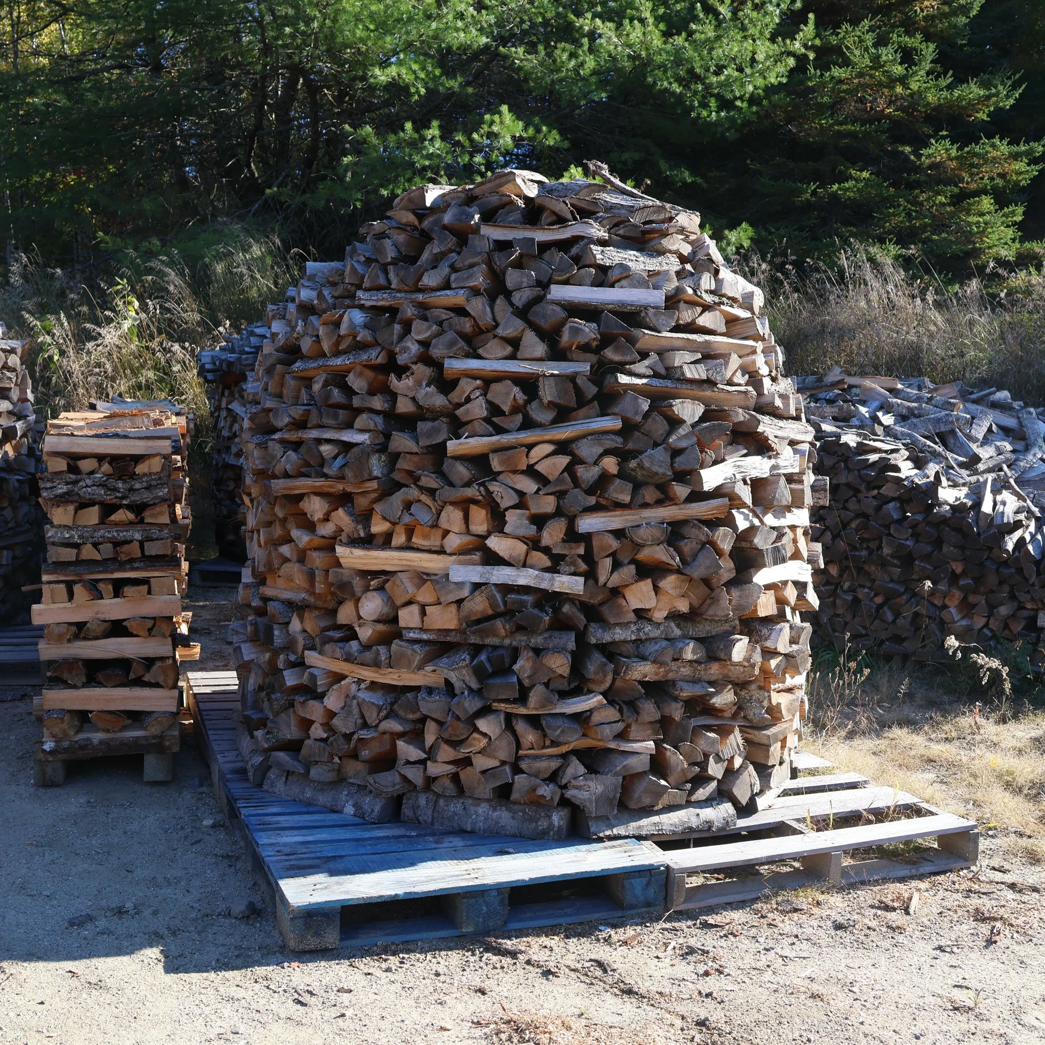 Stacking wood? Try this creative technique from Scandinavia