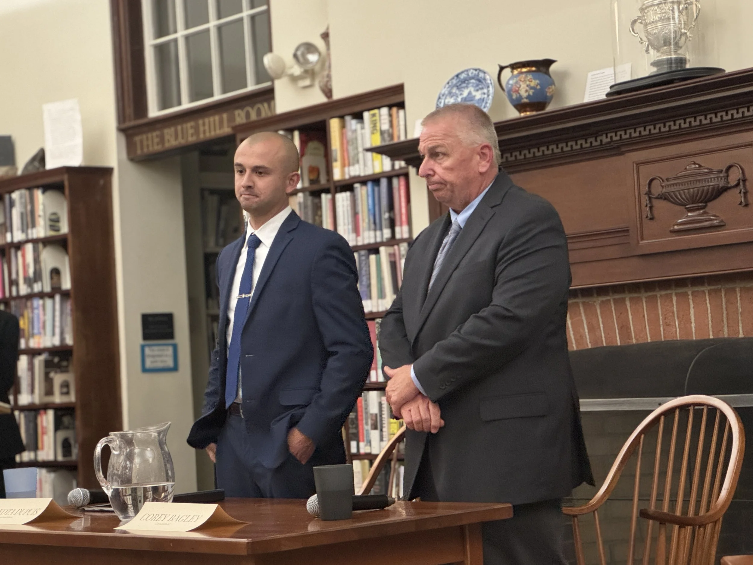 Sheriff candidates discuss job experience and ICE relationships