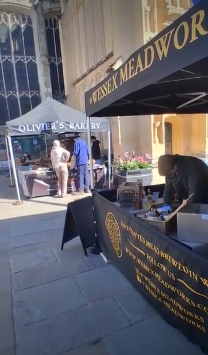 Is there a better setting for a market?