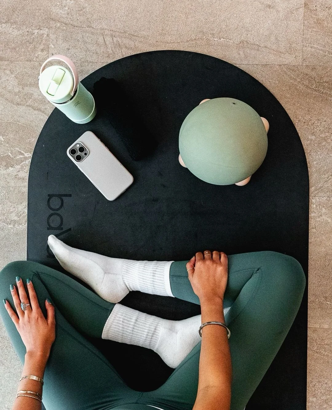 The mat is ready, the room is set, and everything is waiting for you. 🤸&zwj;♀️⁠
⁠
All that&rsquo;s missing is you.⁠
⁠
Book your next class and come take your spot.⁠
⁠
#SUVAFitnessStudio ✧ #MoveWithIntention