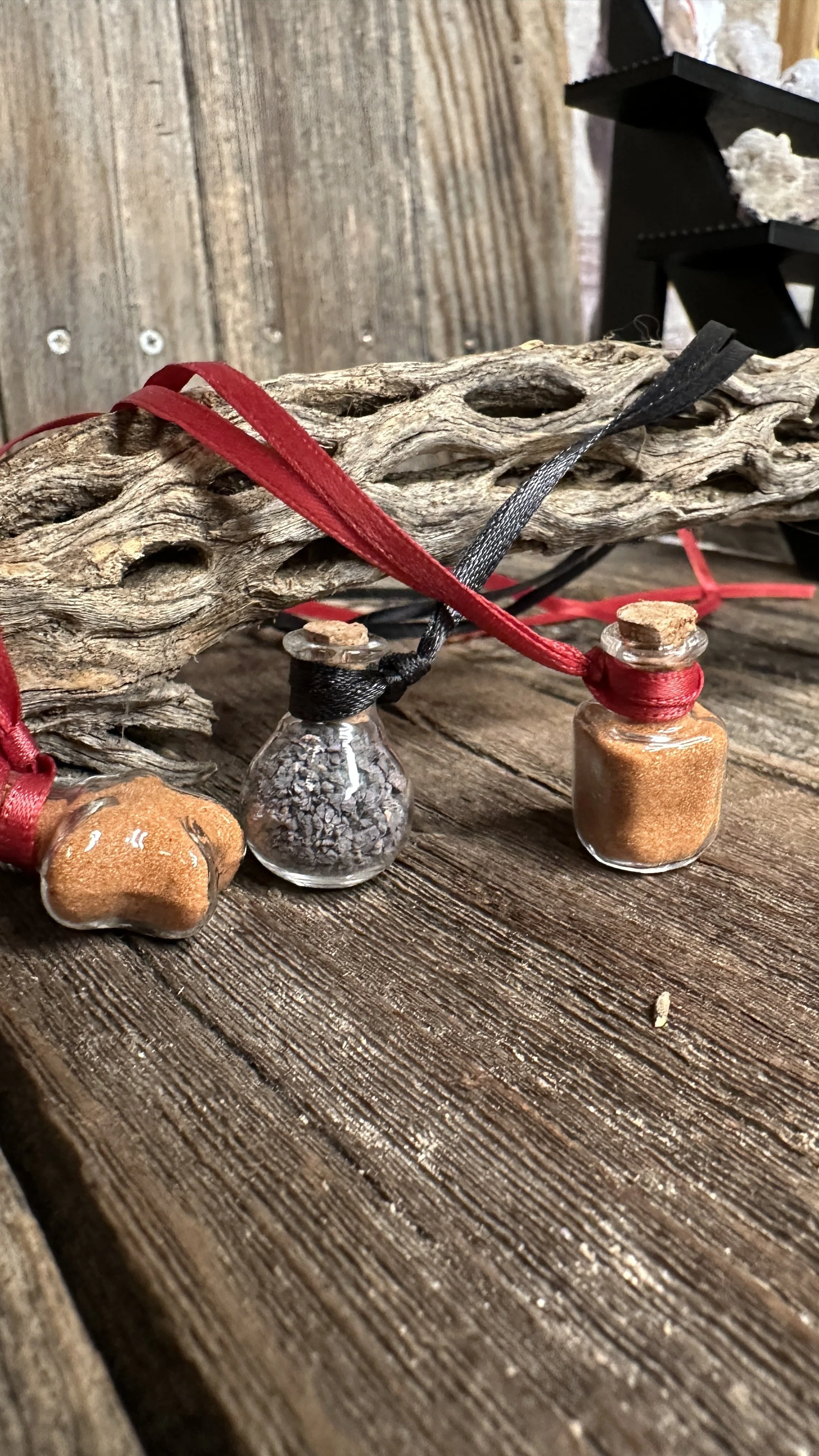 Store 2 — Elley Knows Rocks