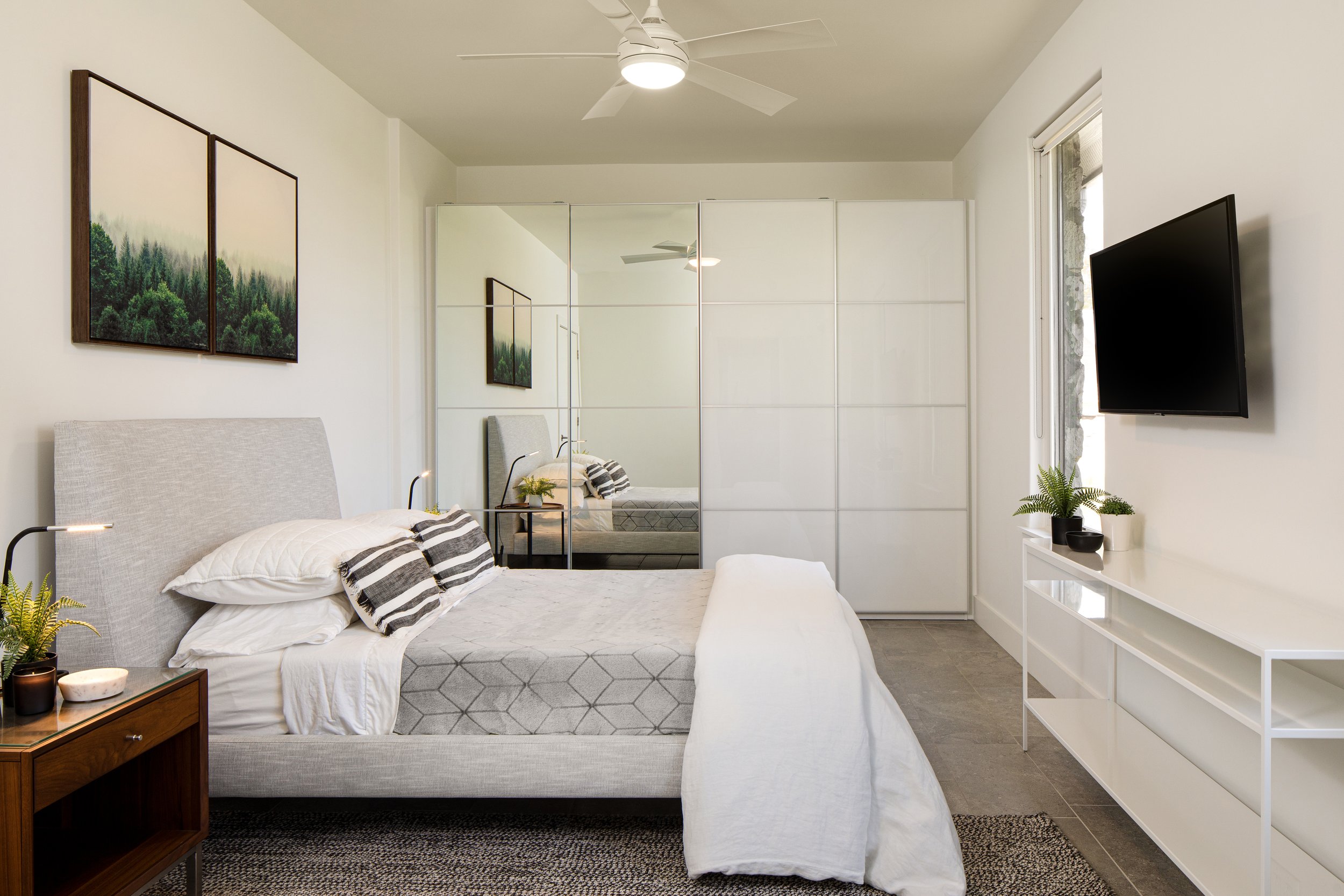 110 schweppe I-bed 03 REDUCED.jpg