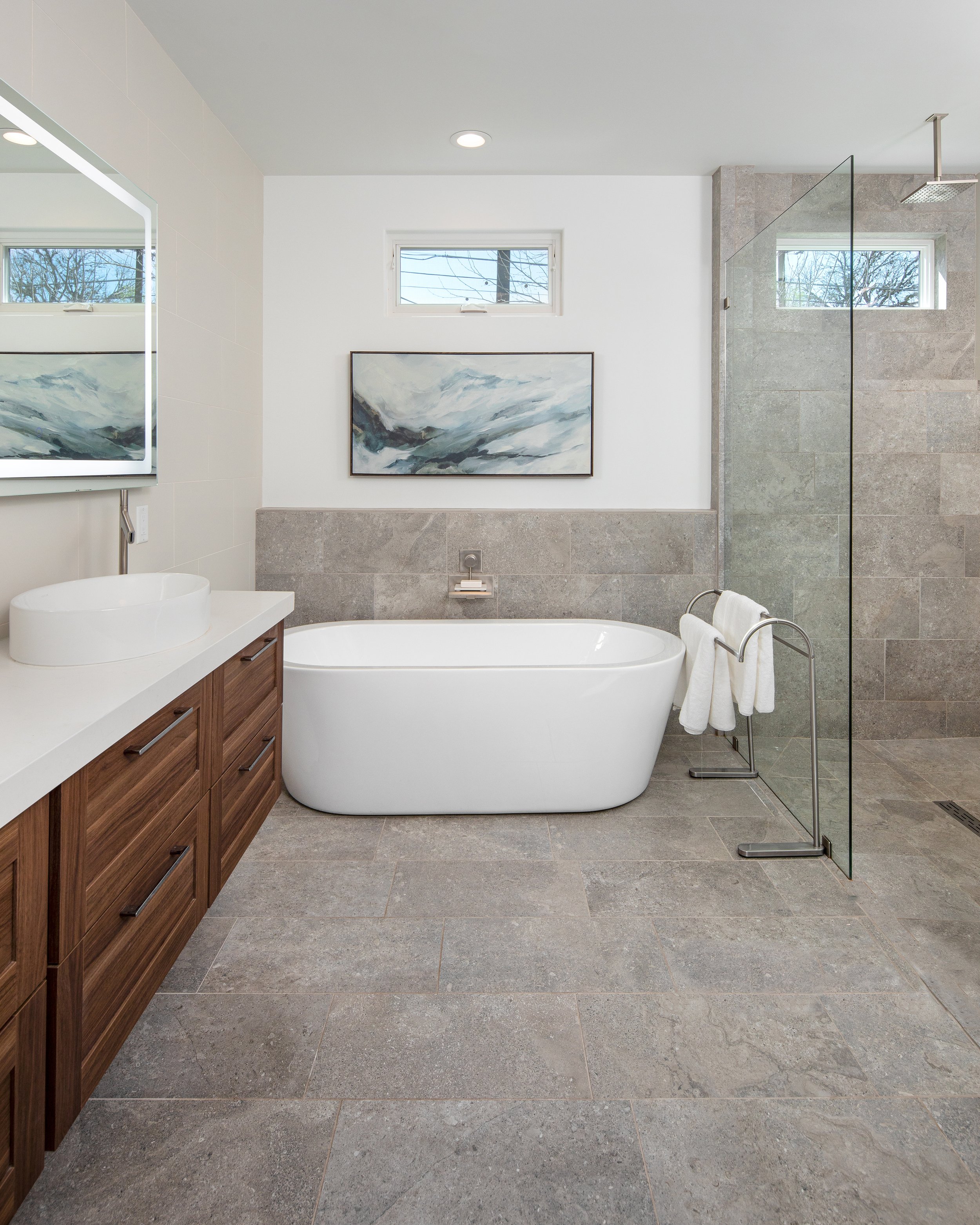 110 schweppe I-master bath 02 REDUCED.jpg