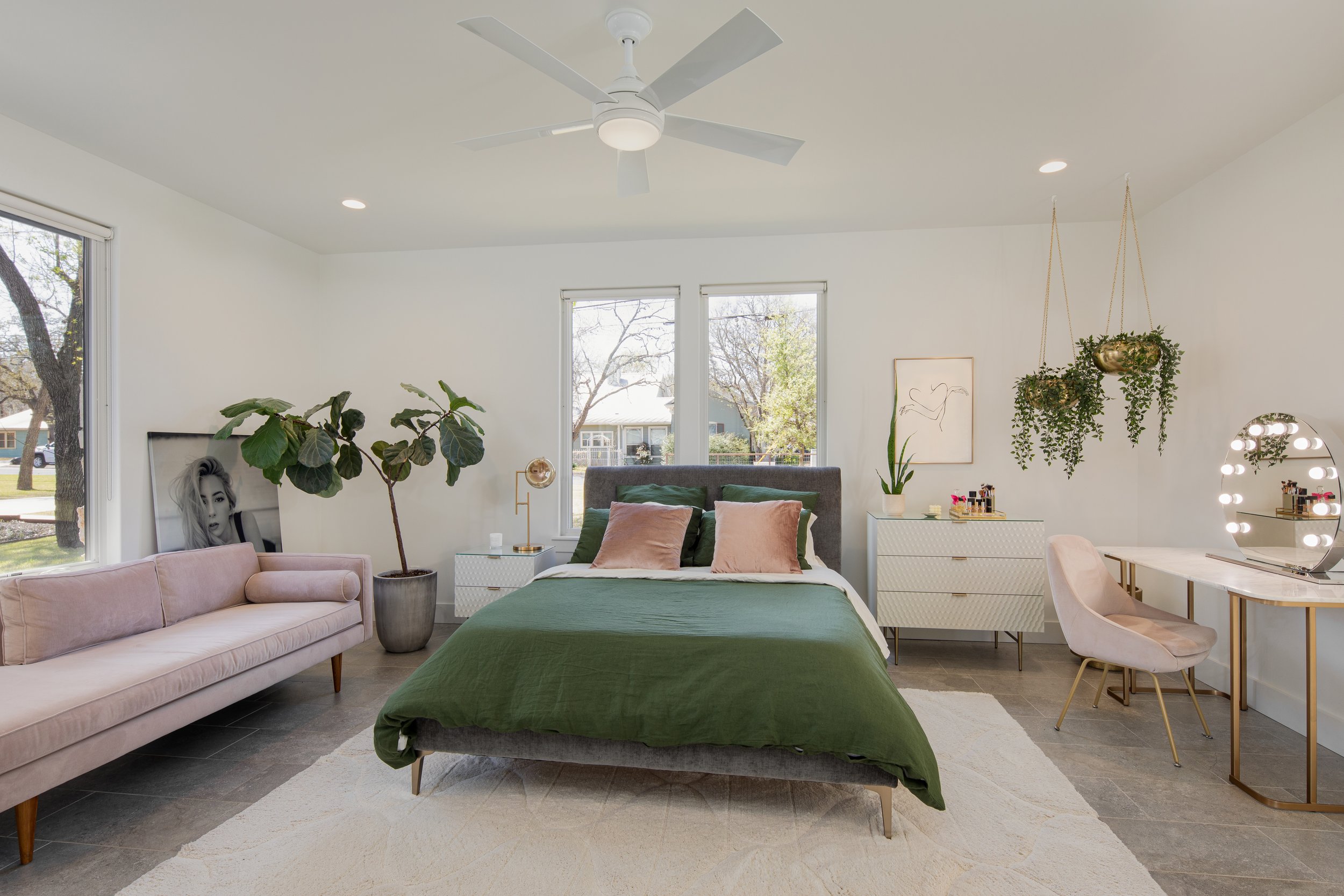 110 schweppe I-bed 01 REDUCED.jpg