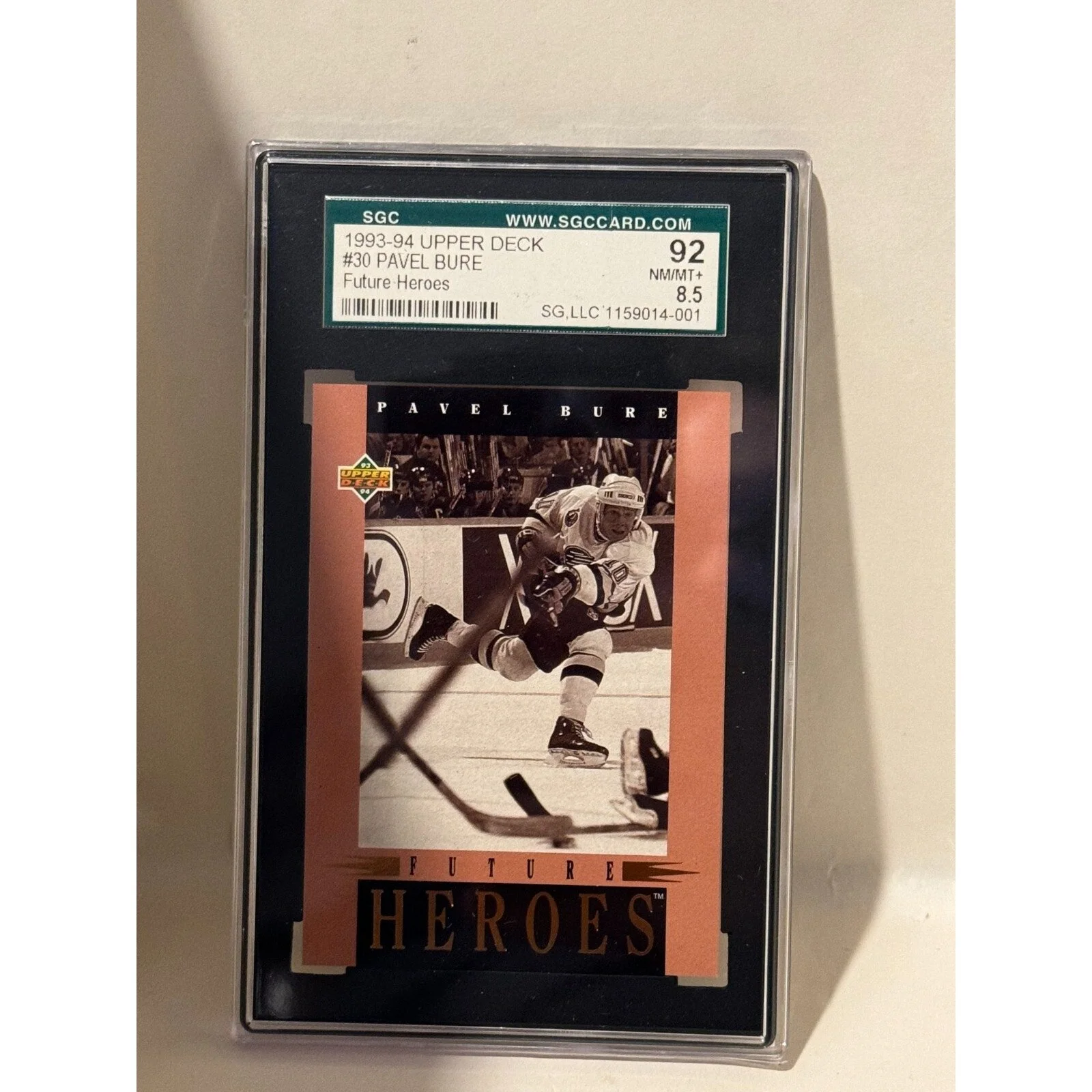 1993-94 Upper Deck Hockey Pavel Bure #30 Future Heroes SGC 92 NM/NM+