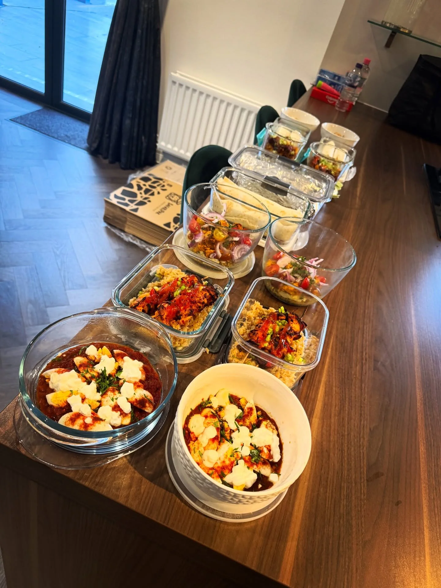 Nearly that time. New year new me promises. Get booked in then and make a change 💪🏻 #privatechef #privatedining #chefslife #chefsofınstagram #mealprep