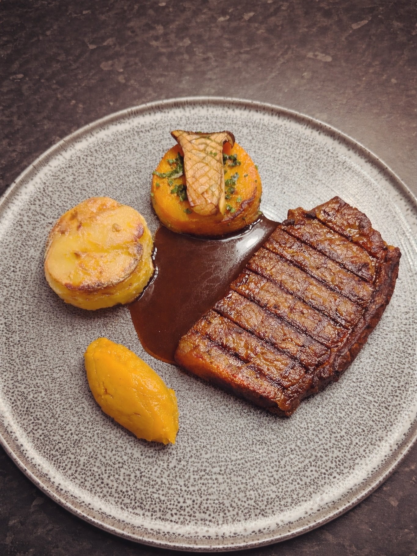 10oz Sirloin - Daulphinoise - Squash Duo - Mushroom - Winter Jus #privatechef #privatedining #chefsofinstagram #chefslife #moffatmansion