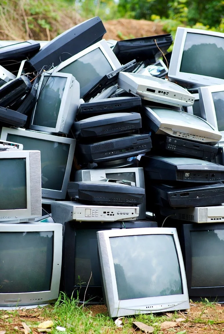 Televisions / Monitors