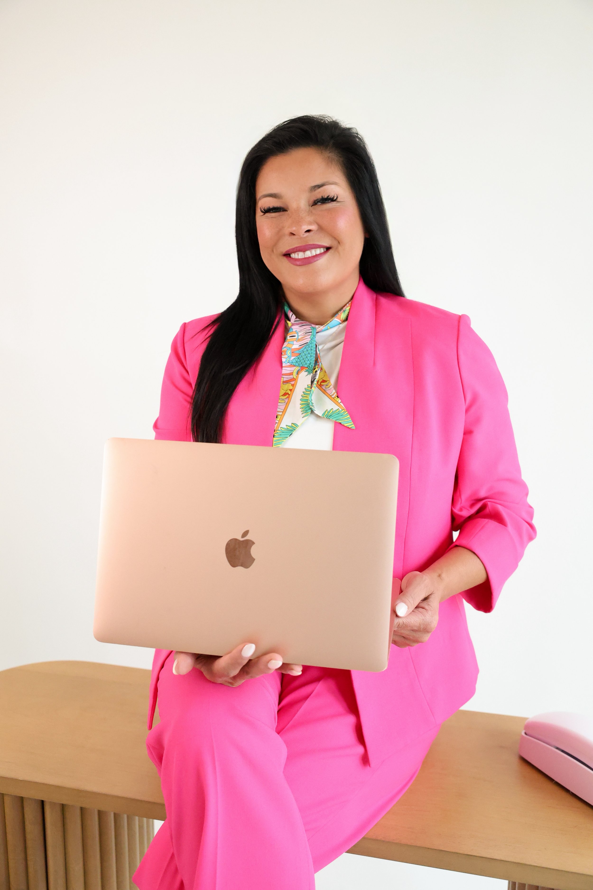 Rhonda Branding Shoot #7.jpg