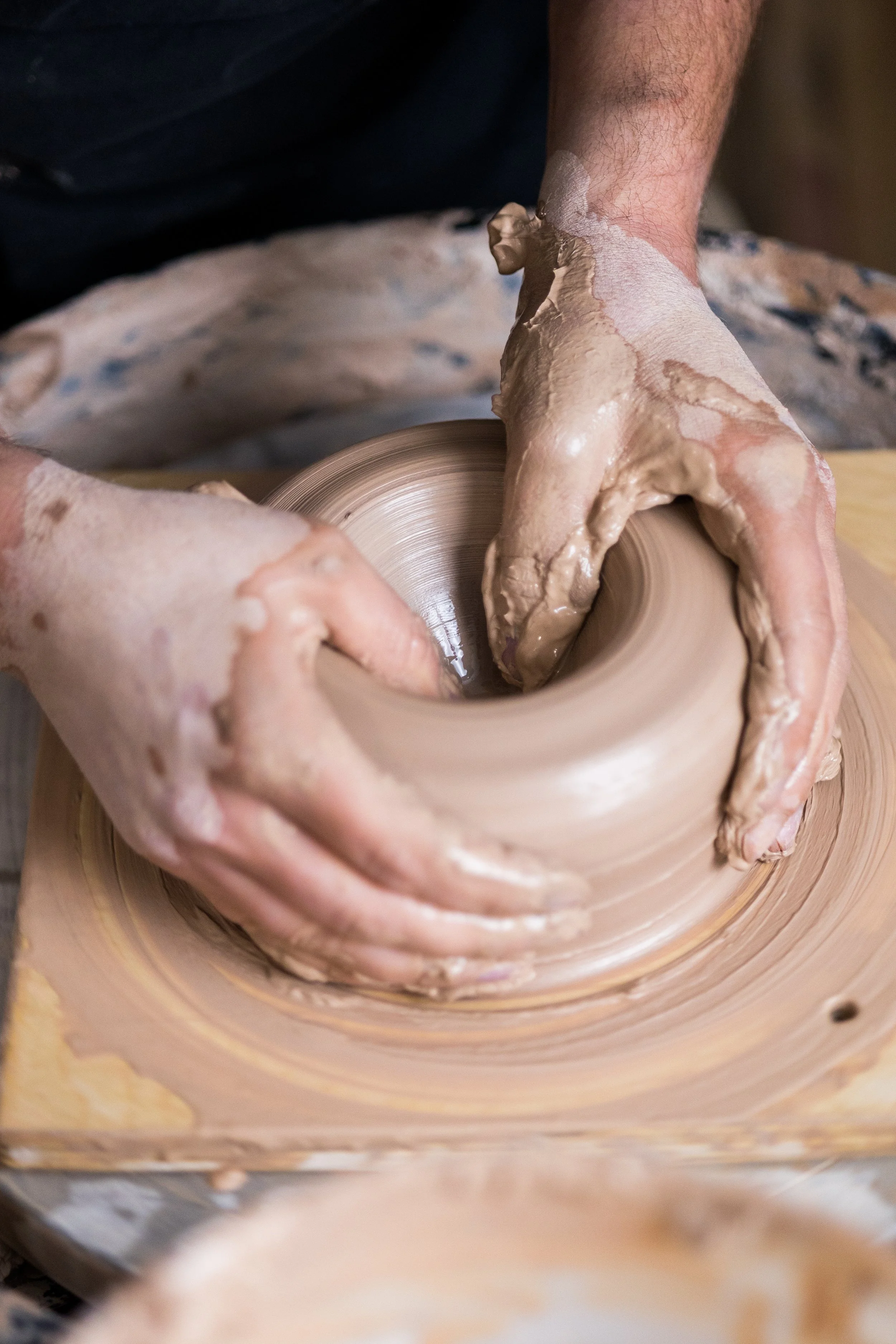 ACP-HomeStudioFirstThrow_BlackShirtSpiralVase-15.jpg