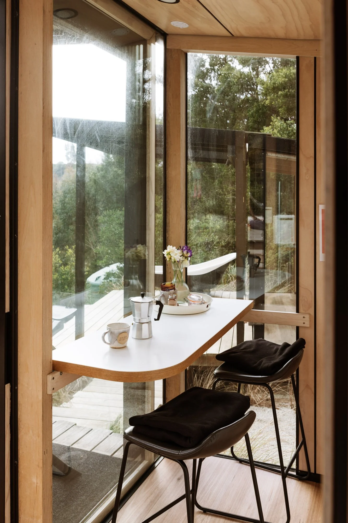 Tiny-Outlooks-kokako-retreat-Alice-Veysey-NZ lifestyle photographer-1438.jpg